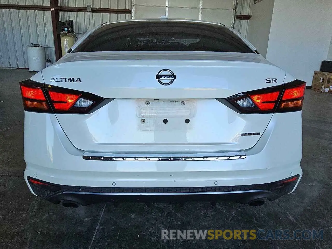 6 Photograph of a damaged car 1N4AL4CV8LC151610 NISSAN ALTIMA 2020