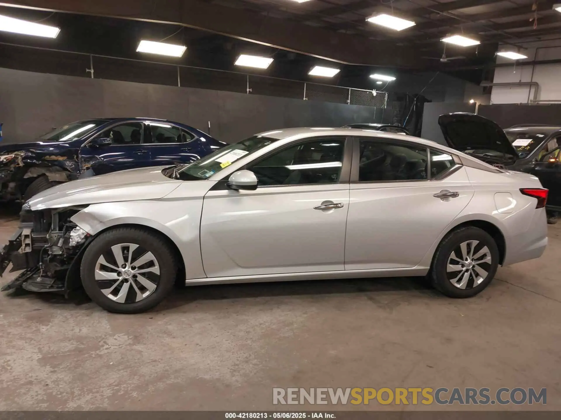 14 Photograph of a damaged car 1N4BL4BV0LC169802 NISSAN ALTIMA 2020
