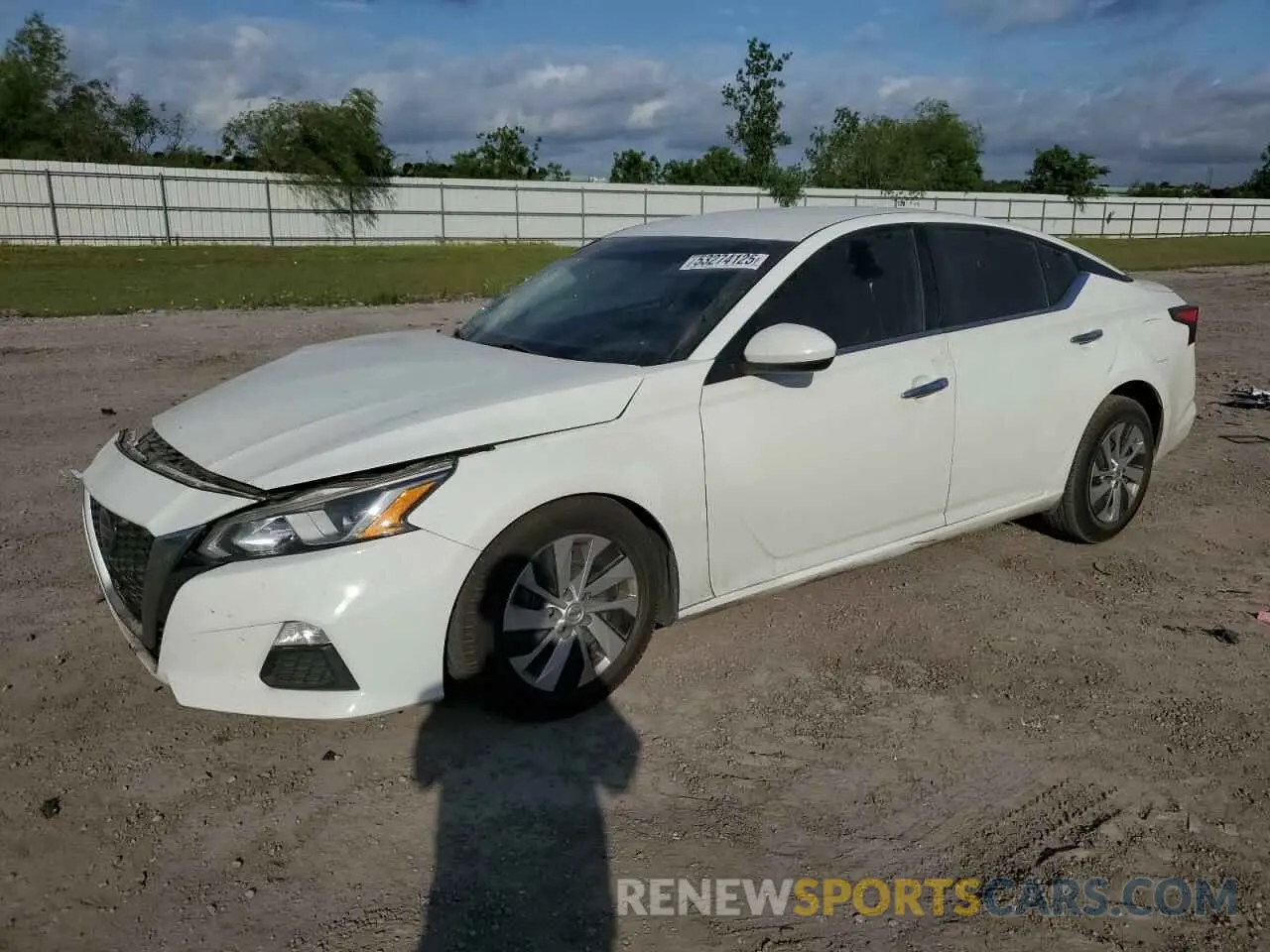 1 Photograph of a damaged car 1N4BL4BV0LC189080 NISSAN ALTIMA 2020