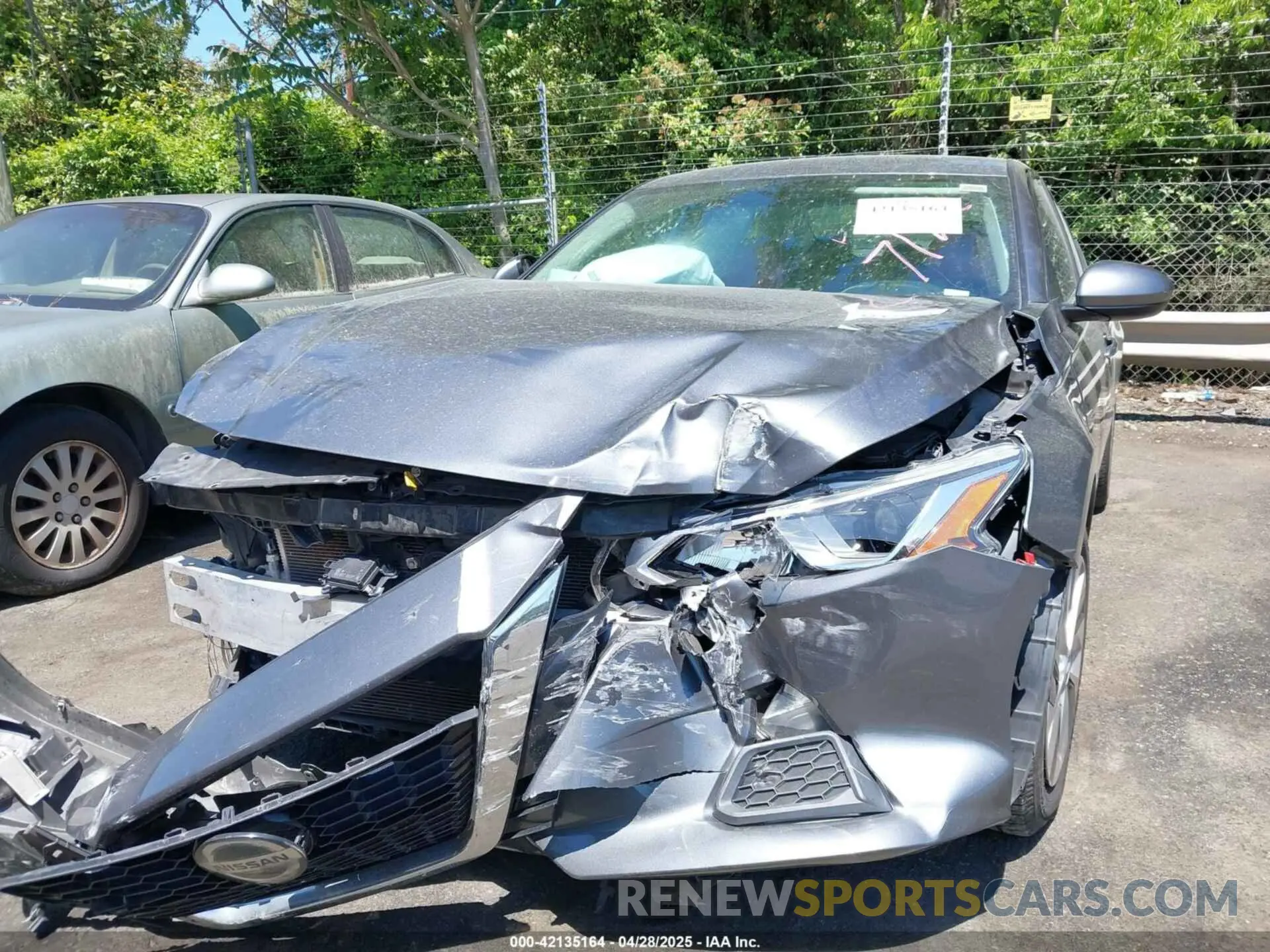 12 Photograph of a damaged car 1N4BL4BV0LC197812 NISSAN ALTIMA 2020