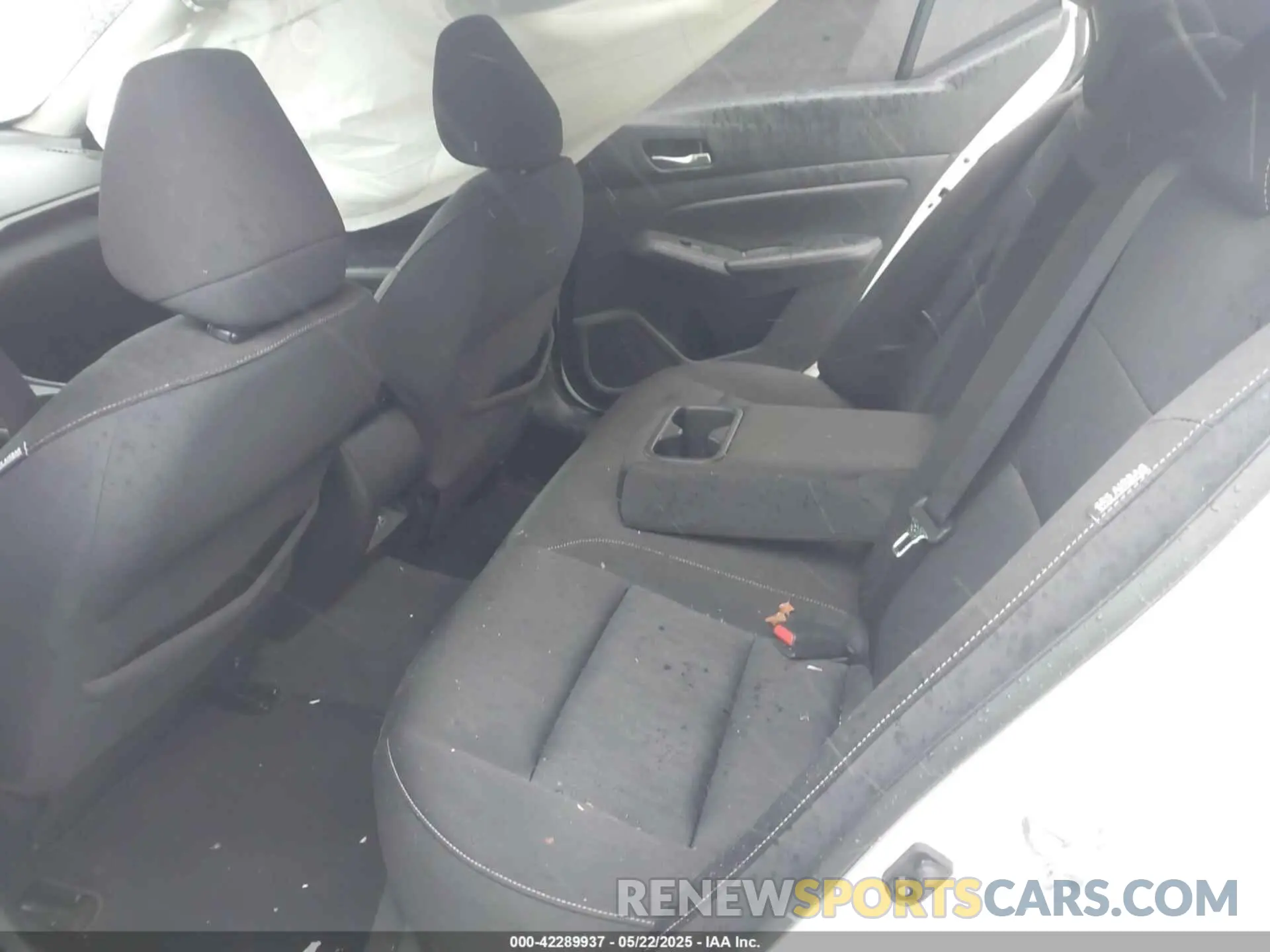 8 Photograph of a damaged car 1N4BL4BV0LC209991 NISSAN ALTIMA 2020