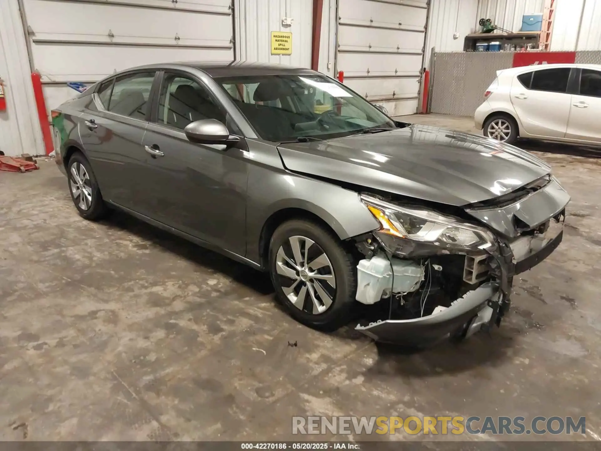 1 Photograph of a damaged car 1N4BL4BV0LC212096 NISSAN ALTIMA 2020