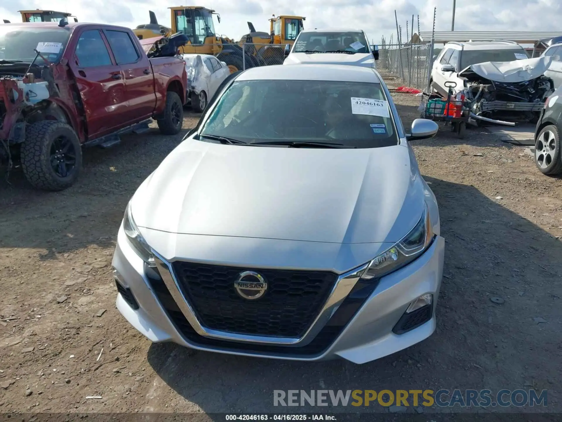 12 Photograph of a damaged car 1N4BL4BV0LC265803 NISSAN ALTIMA 2020