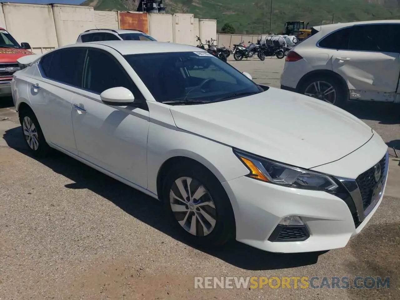 4 Фотография поврежденного автомобиля 1N4BL4BV0LC279538 NISSAN ALTIMA 2020