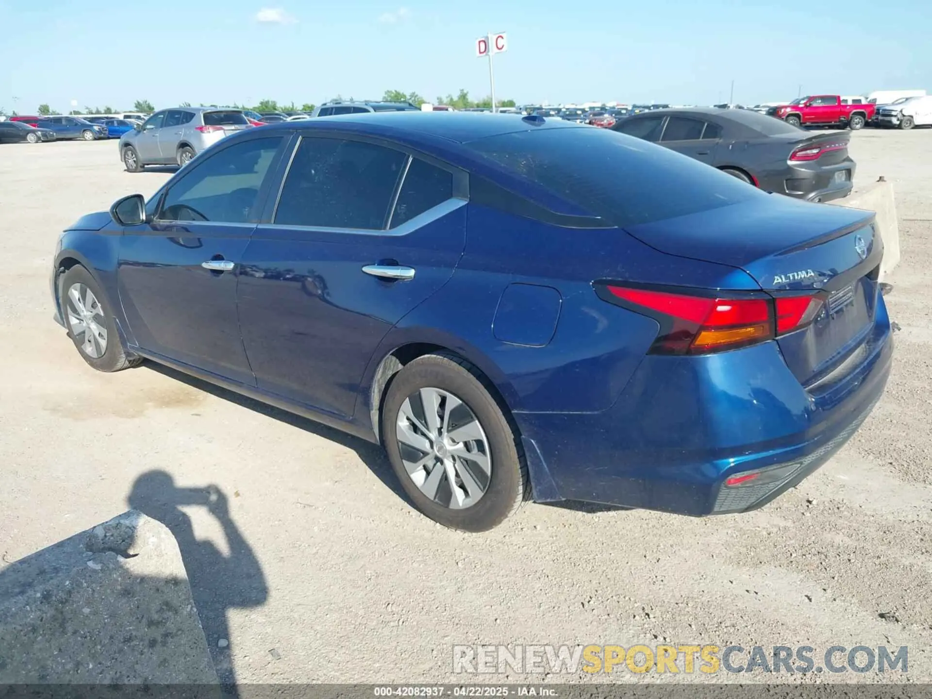 3 Фотография поврежденного автомобиля 1N4BL4BV0LN313160 NISSAN ALTIMA 2020