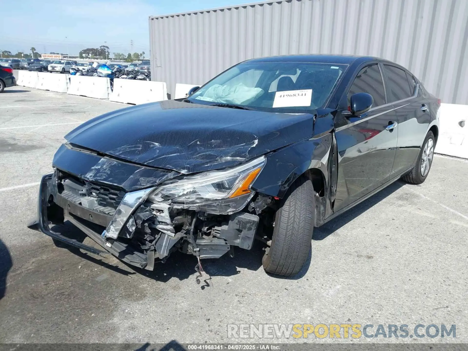 2 Photograph of a damaged car 1N4BL4BV1LC132287 NISSAN ALTIMA 2020