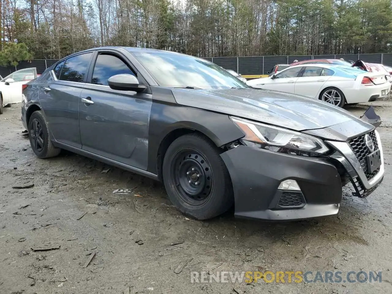 4 Фотография поврежденного автомобиля 1N4BL4BV1LC132404 NISSAN ALTIMA 2020