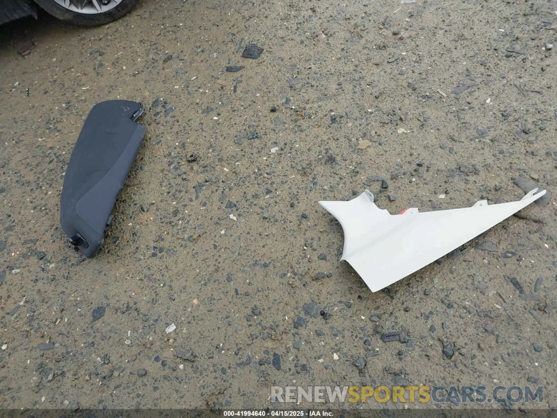 12 Photograph of a damaged car 1N4BL4BV1LC132922 NISSAN ALTIMA 2020