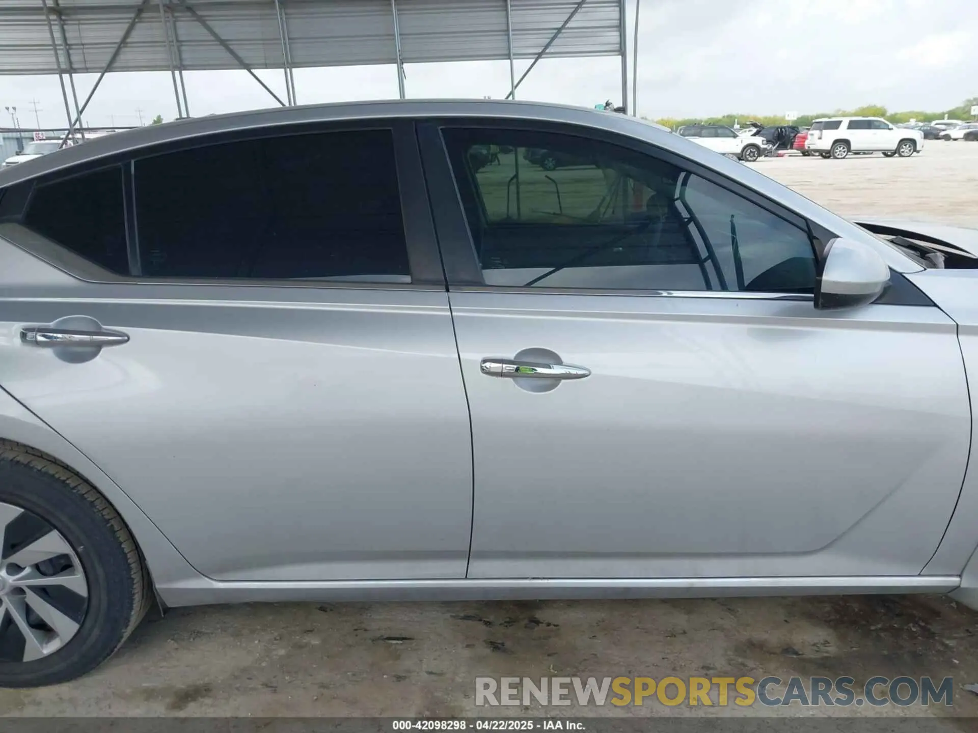 13 Фотография поврежденного автомобиля 1N4BL4BV1LC174085 NISSAN ALTIMA 2020