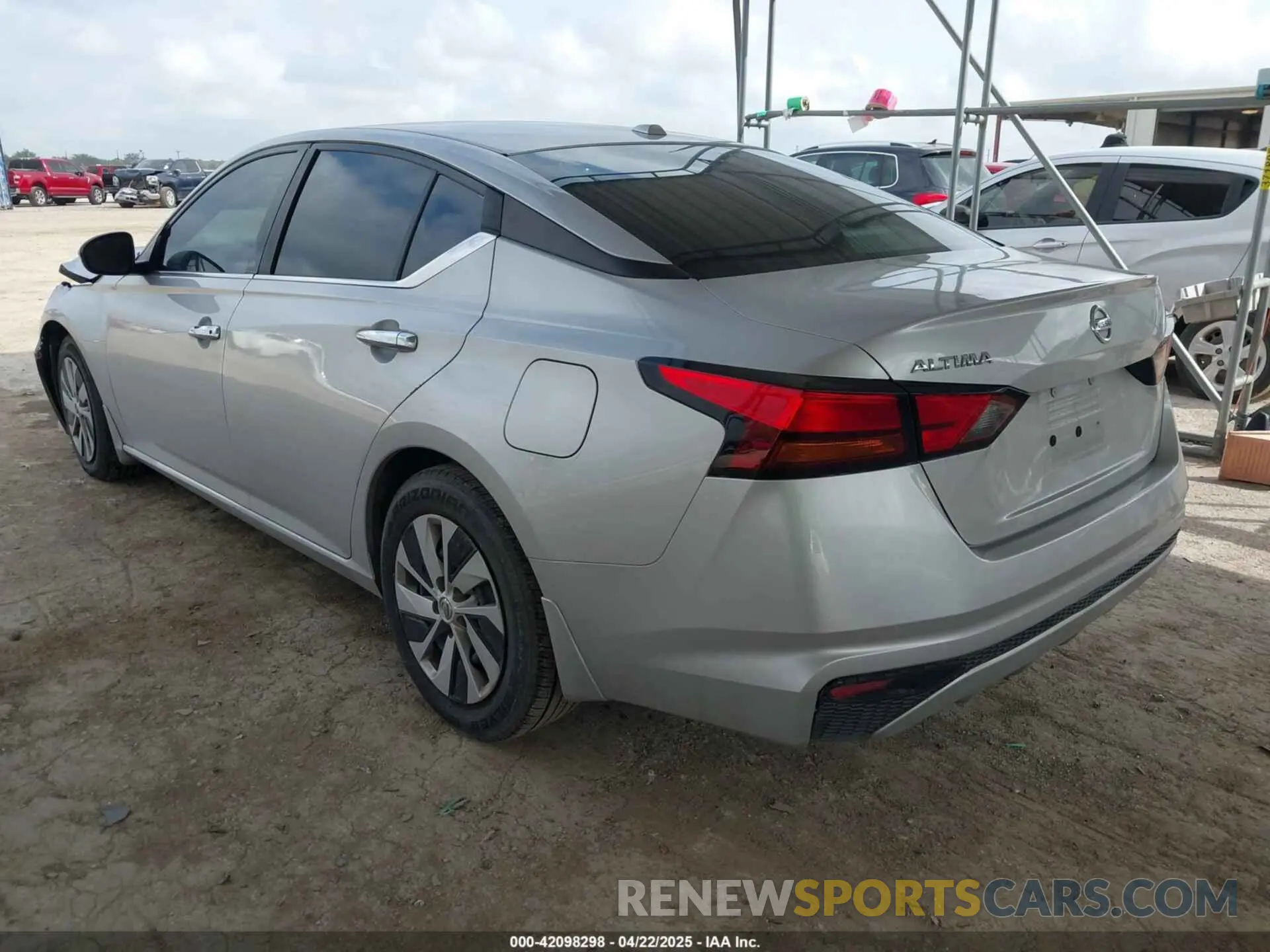 3 Фотография поврежденного автомобиля 1N4BL4BV1LC174085 NISSAN ALTIMA 2020