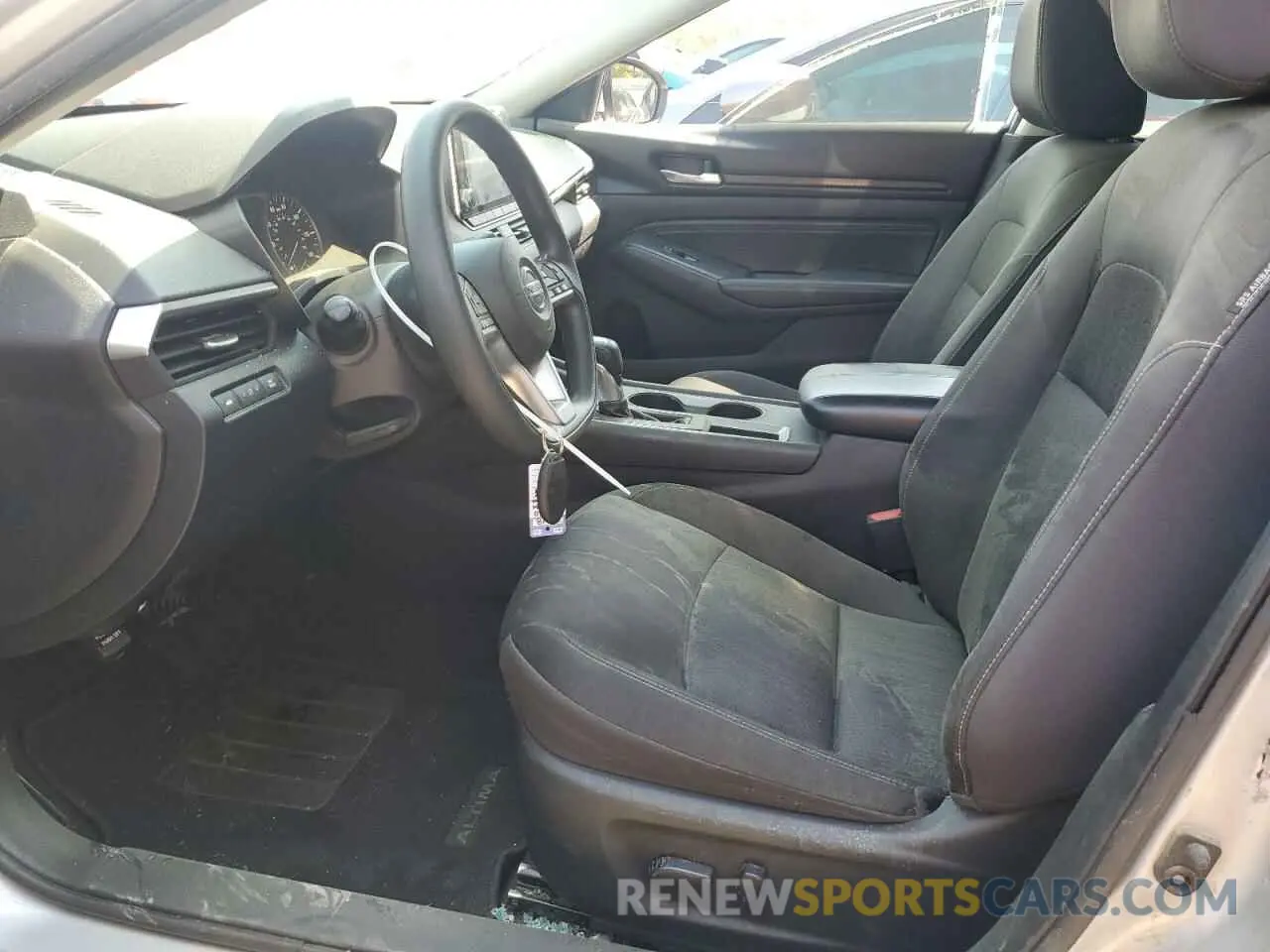 7 Photograph of a damaged car 1N4BL4BV1LC244779 NISSAN ALTIMA 2020