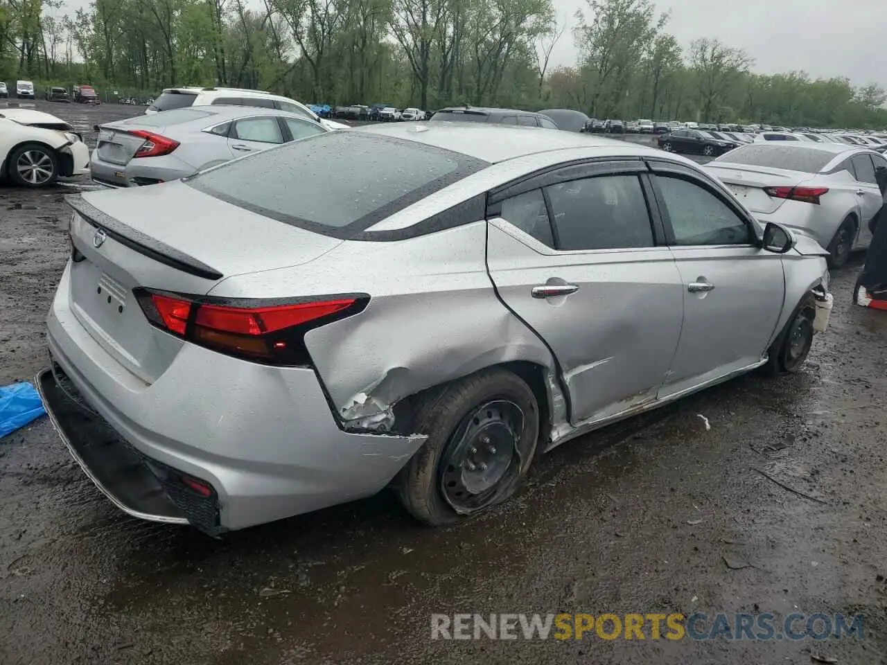 3 Photograph of a damaged car 1N4BL4BV1LC283940 NISSAN ALTIMA 2020
