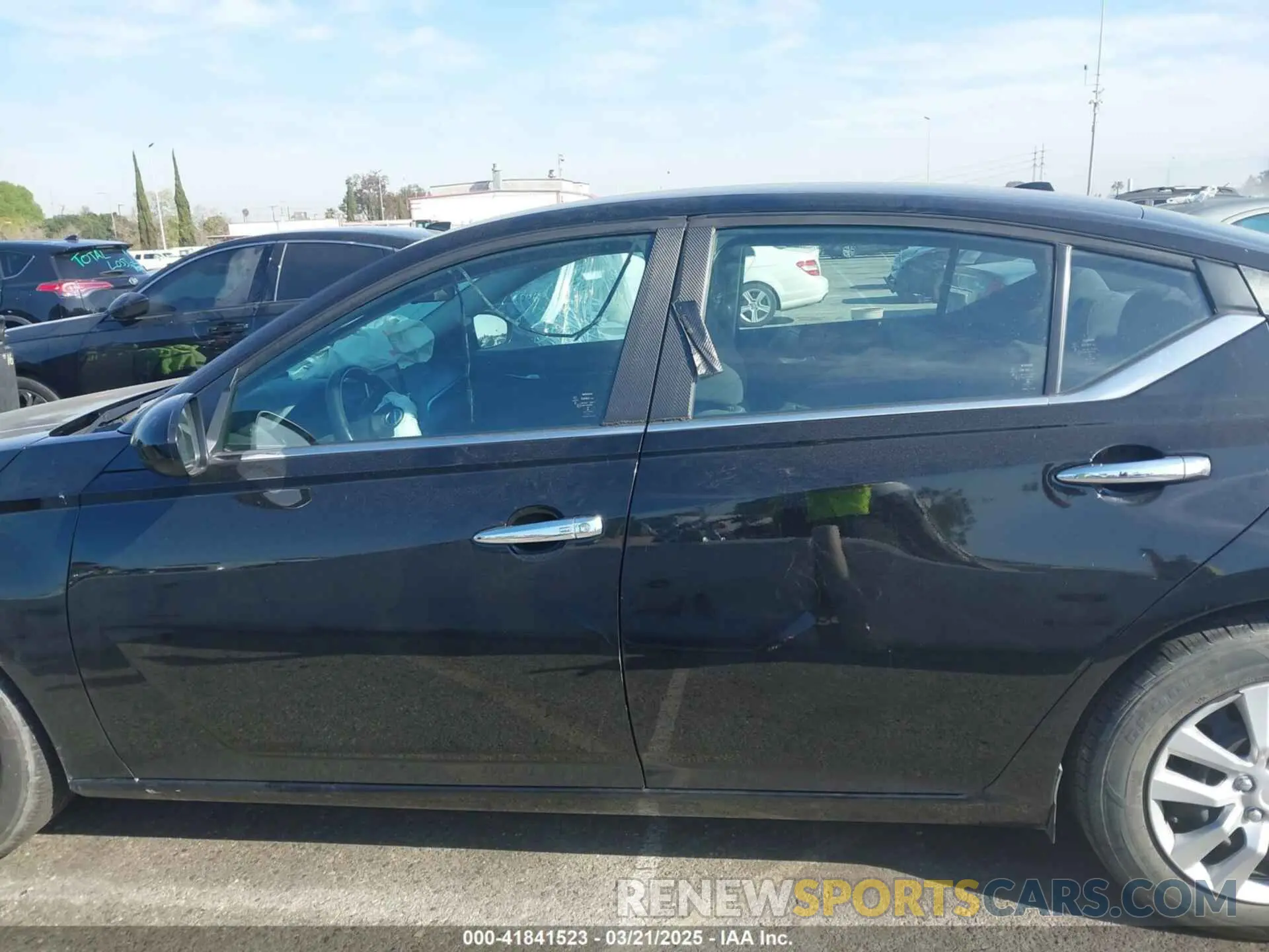 13 Фотография поврежденного автомобиля 1N4BL4BV2LC242555 NISSAN ALTIMA 2020
