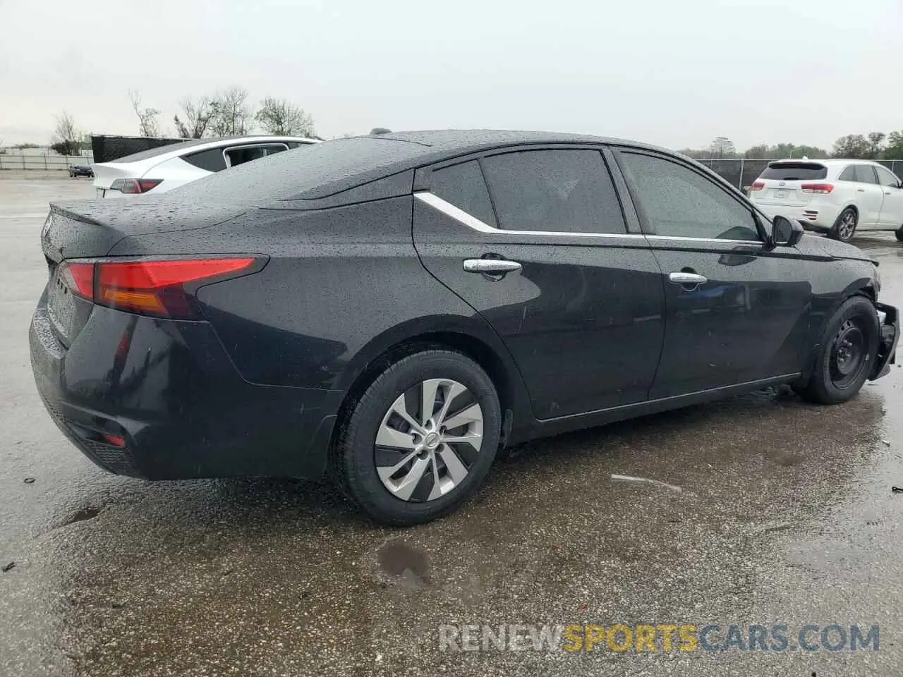 3 Фотография поврежденного автомобиля 1N4BL4BV2LN312303 NISSAN ALTIMA 2020