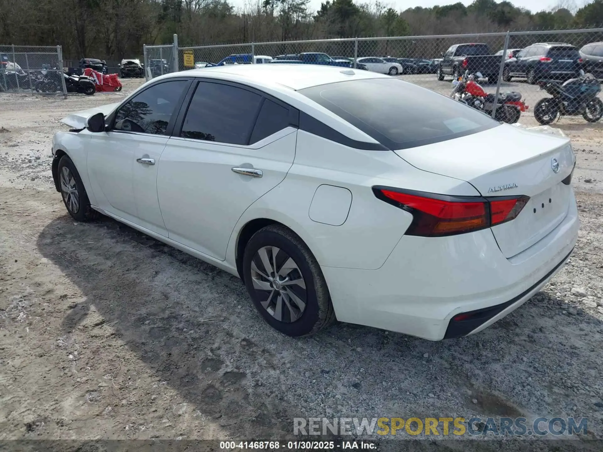 3 Фотография поврежденного автомобиля 1N4BL4BV2LN313211 NISSAN ALTIMA 2020