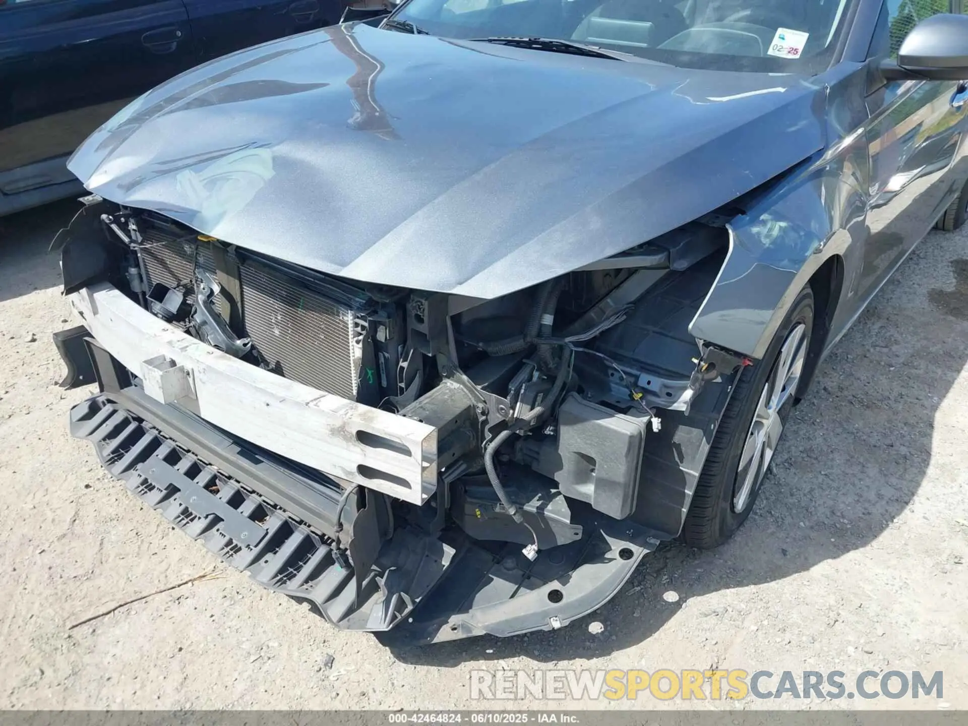 6 Photograph of a damaged car 1N4BL4BV3LC136941 NISSAN ALTIMA 2020