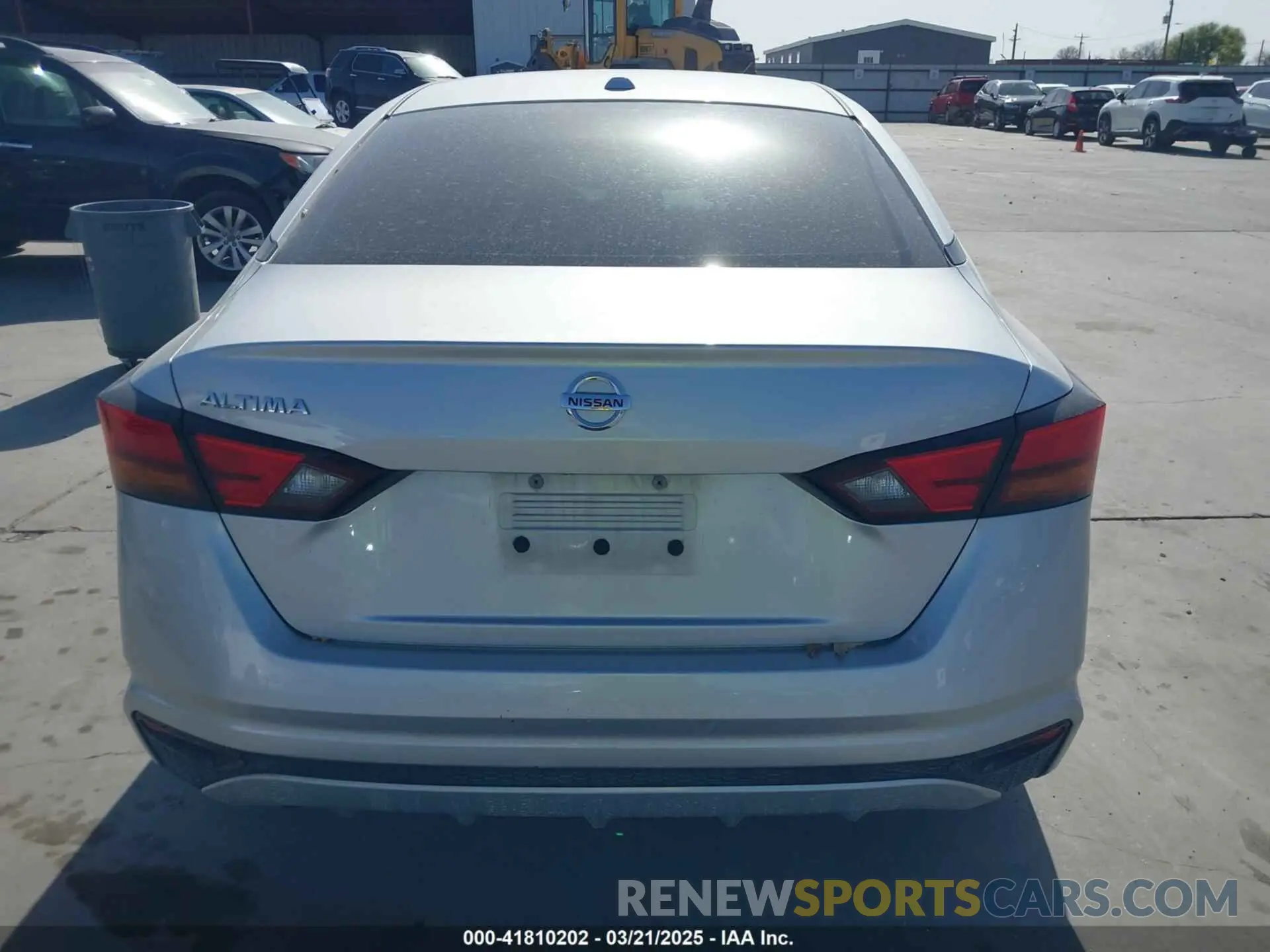 16 Photograph of a damaged car 1N4BL4BV3LC150998 NISSAN ALTIMA 2020