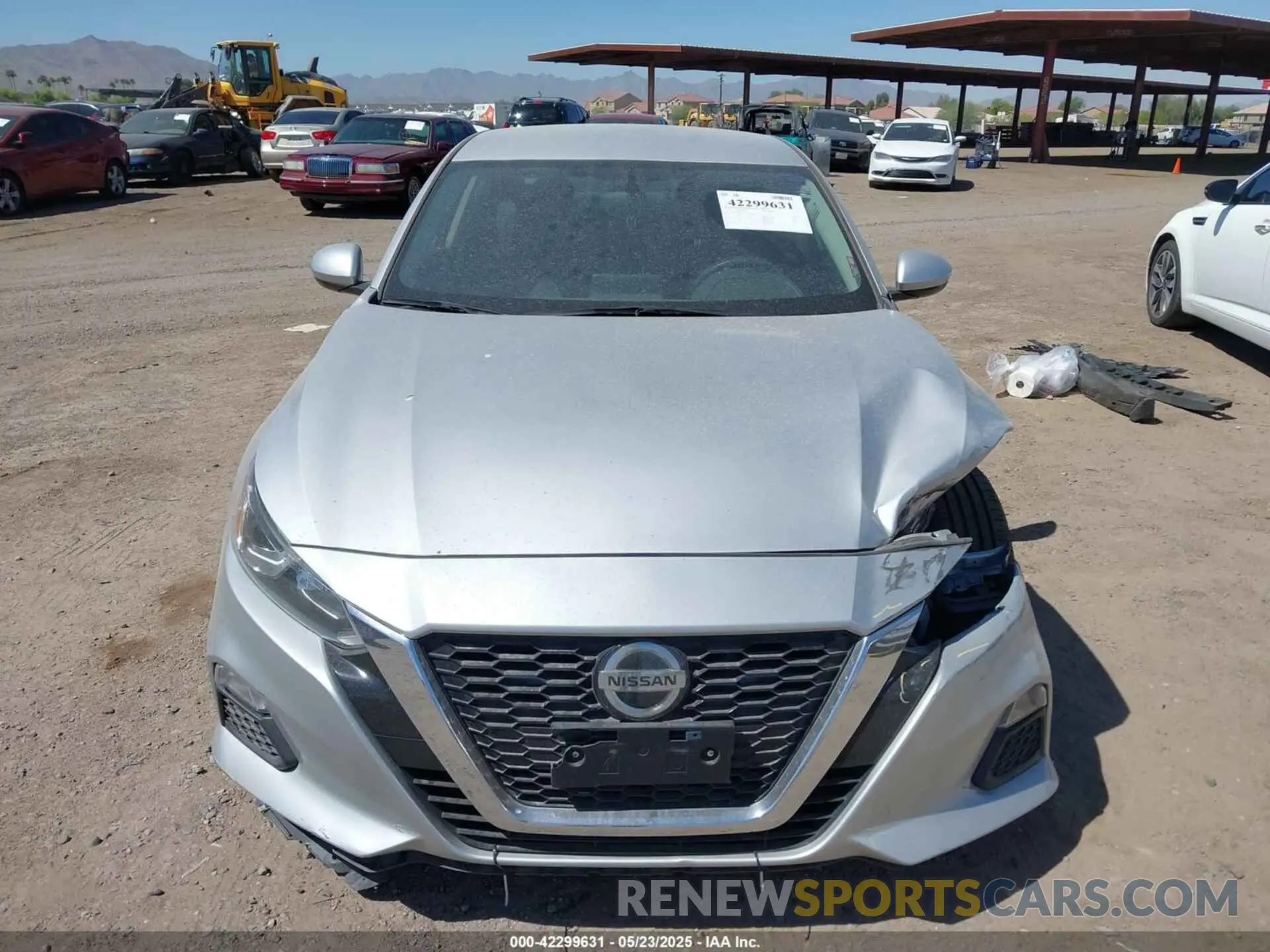 12 Photograph of a damaged car 1N4BL4BV3LC223299 NISSAN ALTIMA 2020