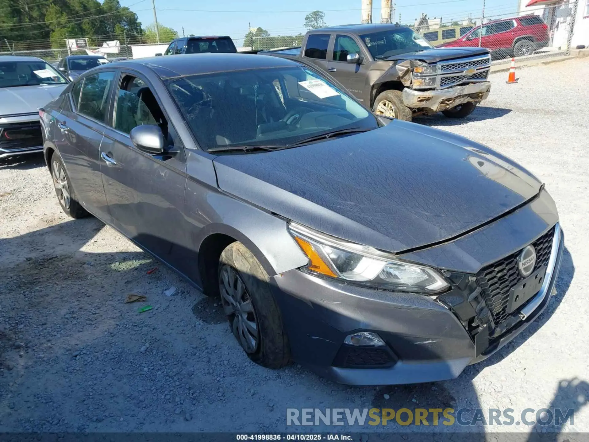 1 Фотография поврежденного автомобиля 1N4BL4BV3LC238806 NISSAN ALTIMA 2020