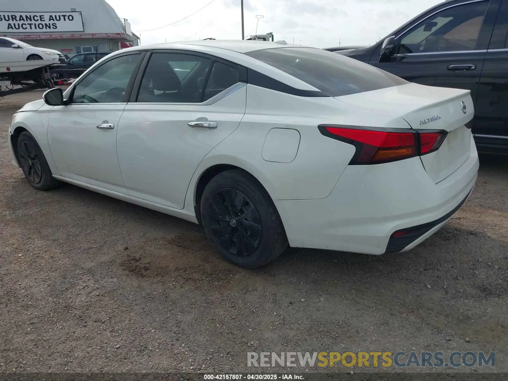 3 Фотография поврежденного автомобиля 1N4BL4BV3LC240572 NISSAN ALTIMA 2020