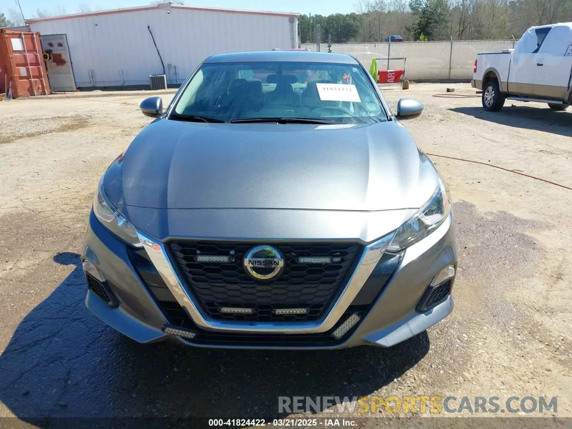 12 Photograph of a damaged car 1N4BL4BV3LC277136 NISSAN ALTIMA 2020
