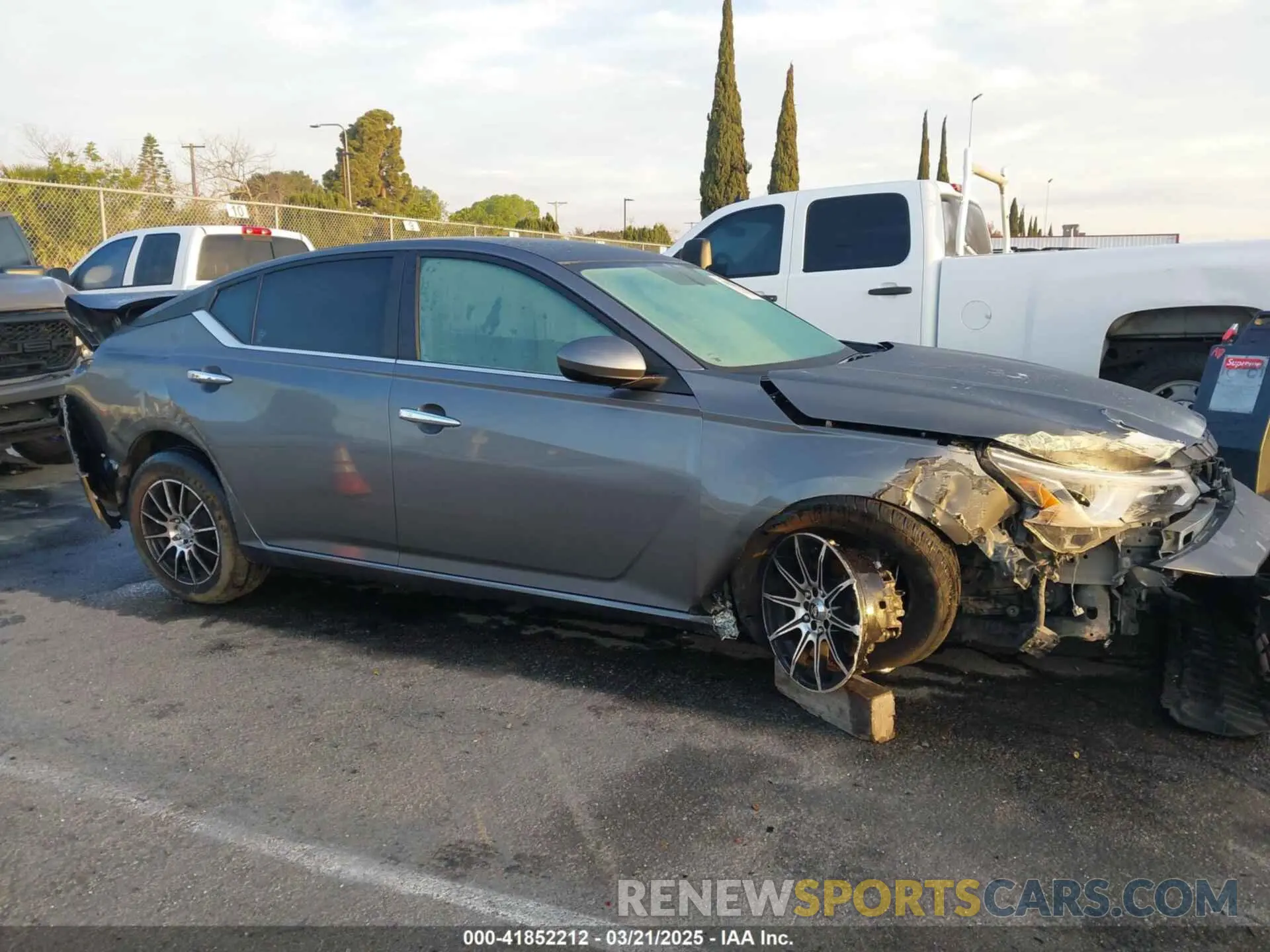 13 Фотография поврежденного автомобиля 1N4BL4BV3LC277685 NISSAN ALTIMA 2020