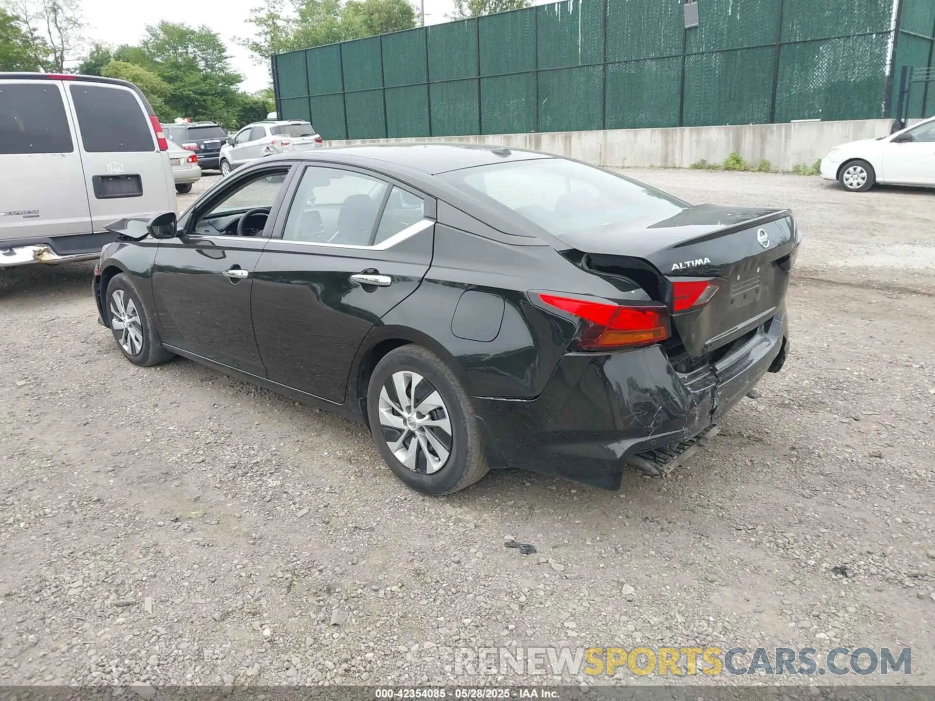 3 Photograph of a damaged car 1N4BL4BV3LC280327 NISSAN ALTIMA 2020