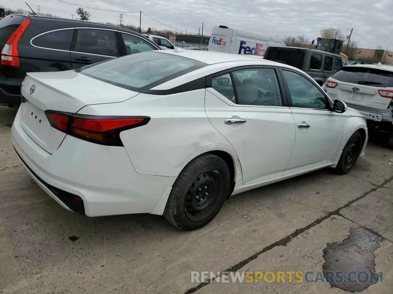 3 Фотография поврежденного автомобиля 1N4BL4BV3LN323780 NISSAN ALTIMA 2020