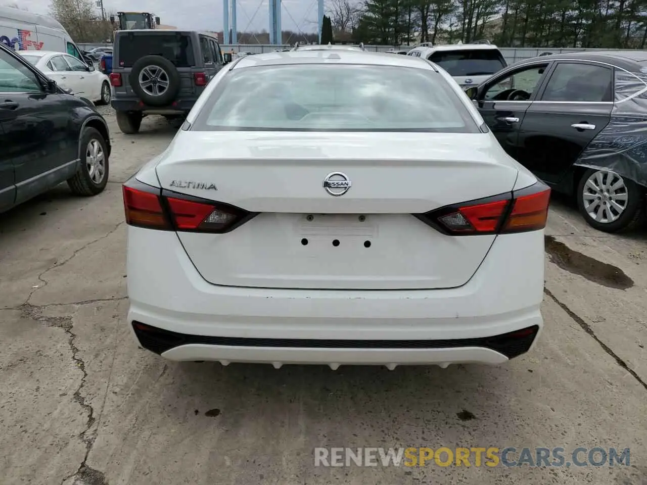 6 Фотография поврежденного автомобиля 1N4BL4BV3LN323780 NISSAN ALTIMA 2020