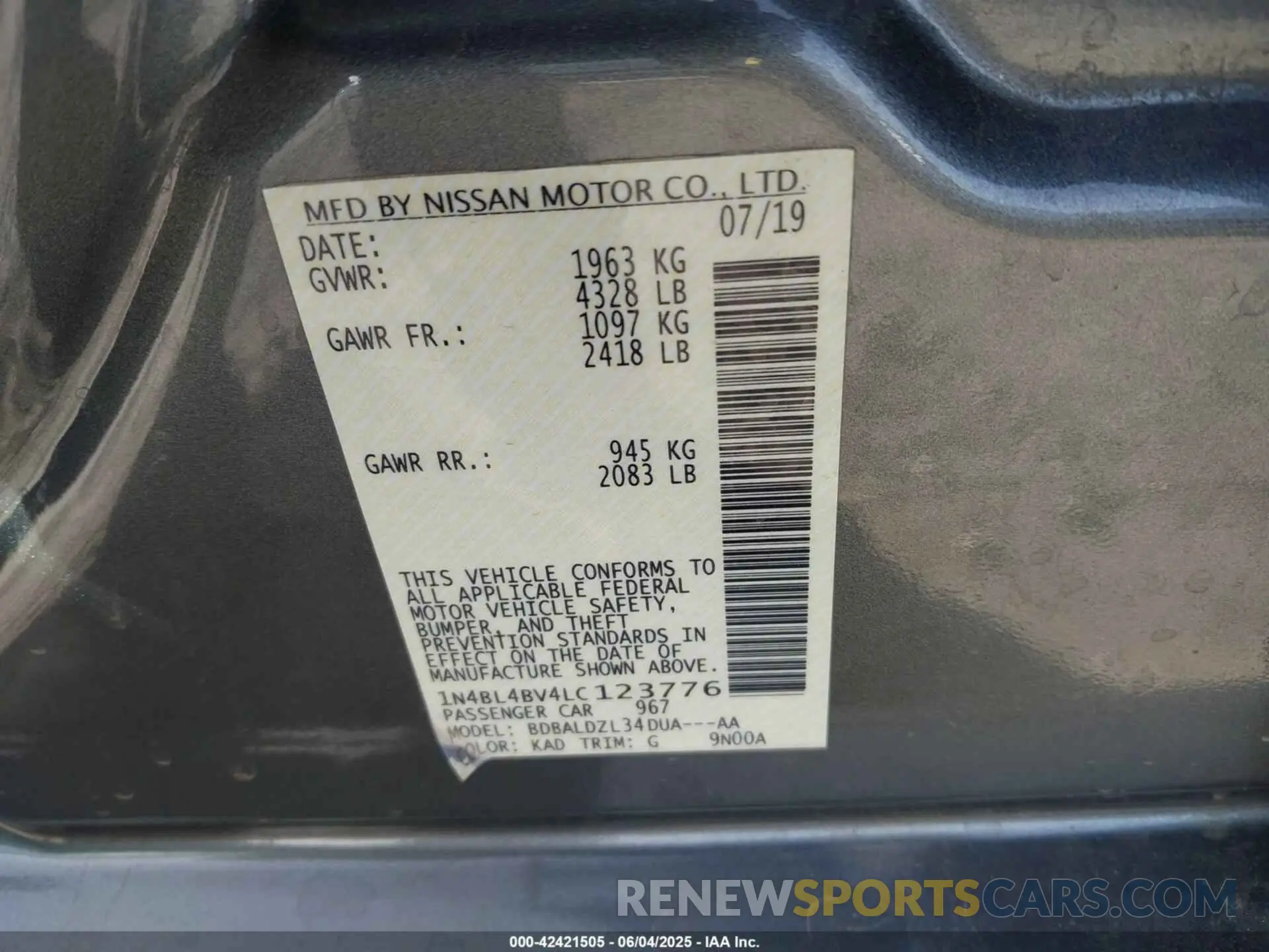 9 Photograph of a damaged car 1N4BL4BV4LC123776 NISSAN ALTIMA 2020