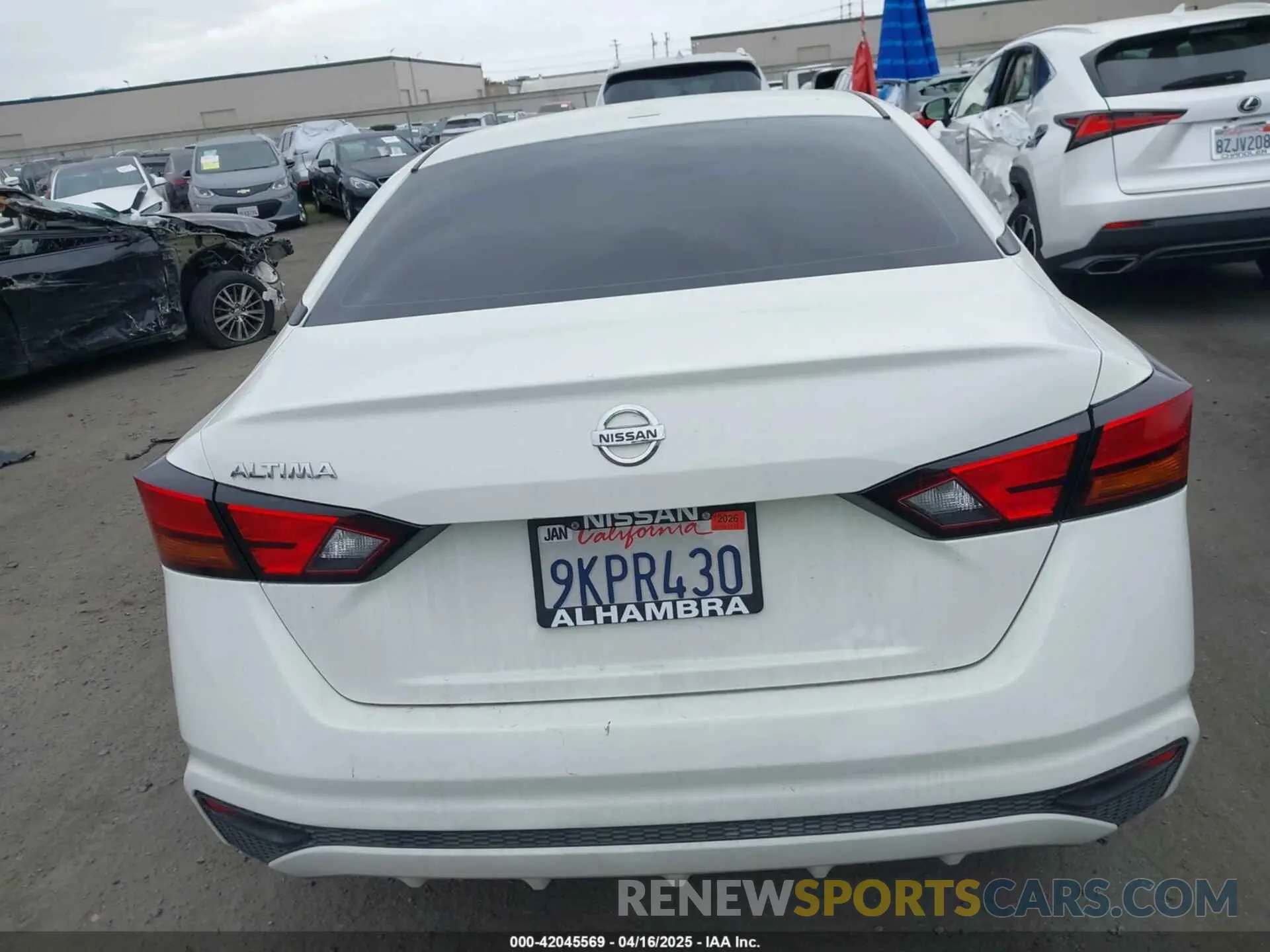 17 Photograph of a damaged car 1N4BL4BV4LC147866 NISSAN ALTIMA 2020