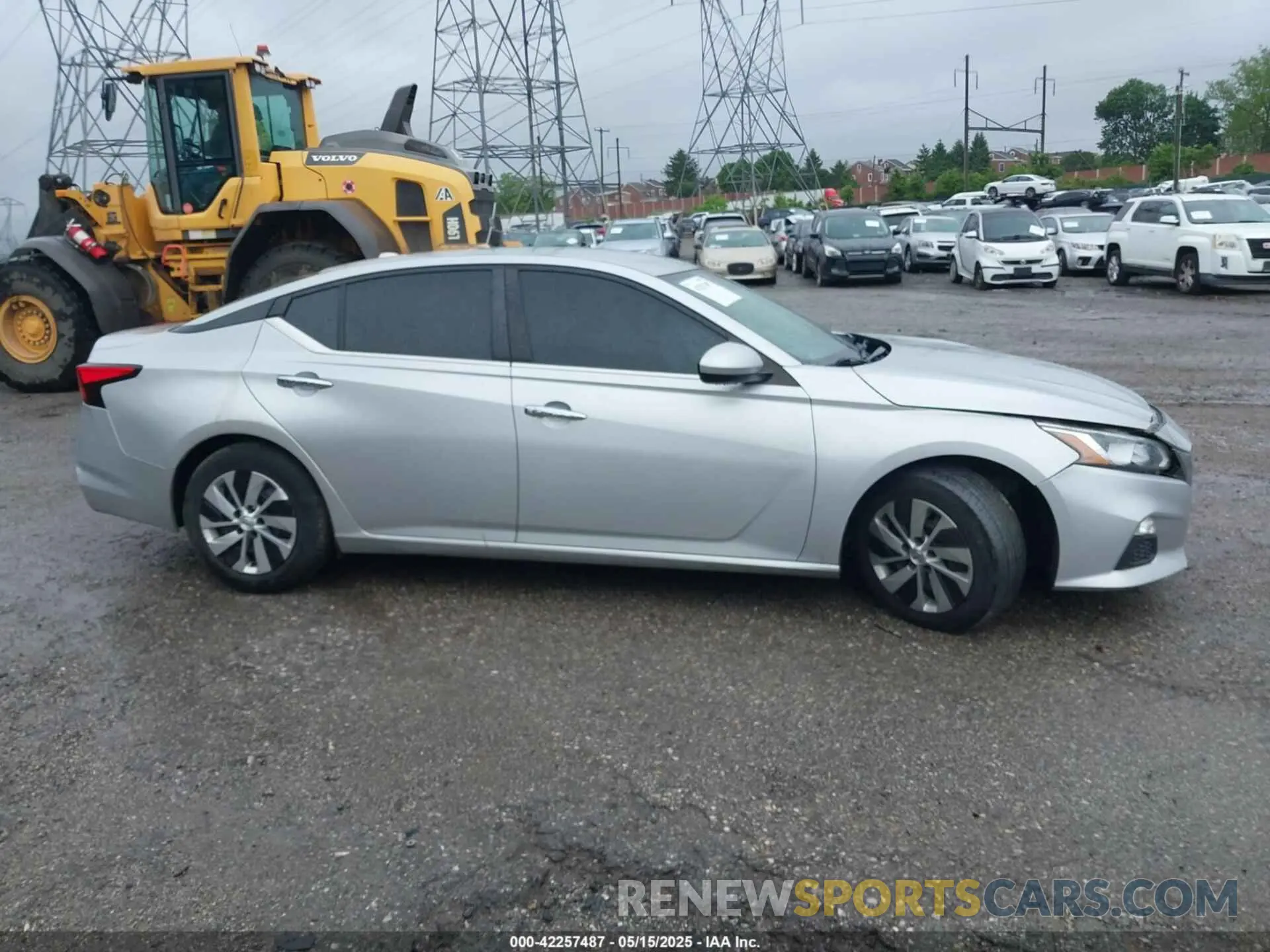 13 Photograph of a damaged car 1N4BL4BV4LC193777 NISSAN ALTIMA 2020