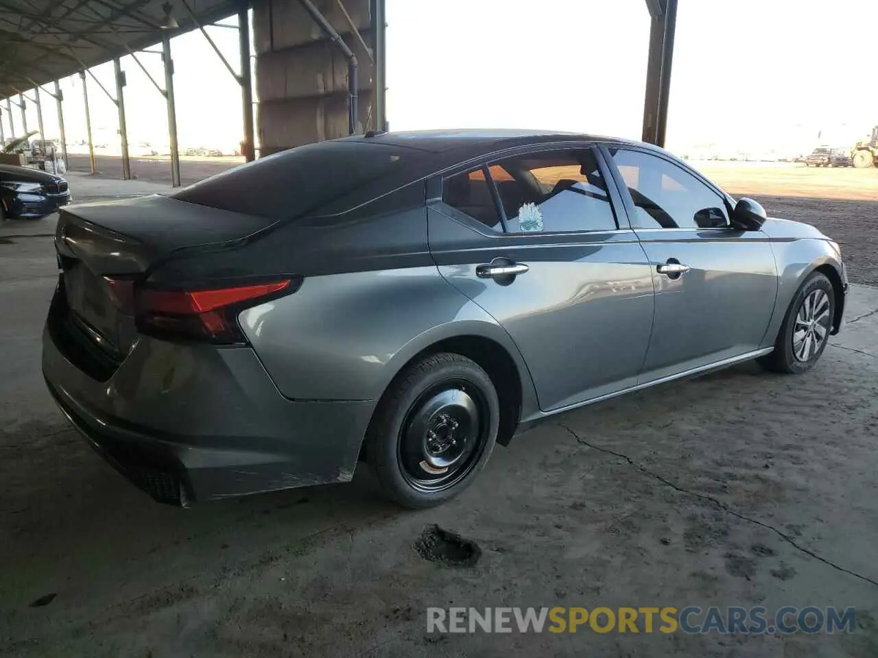 3 Photograph of a damaged car 1N4BL4BV4LC212733 NISSAN ALTIMA 2020