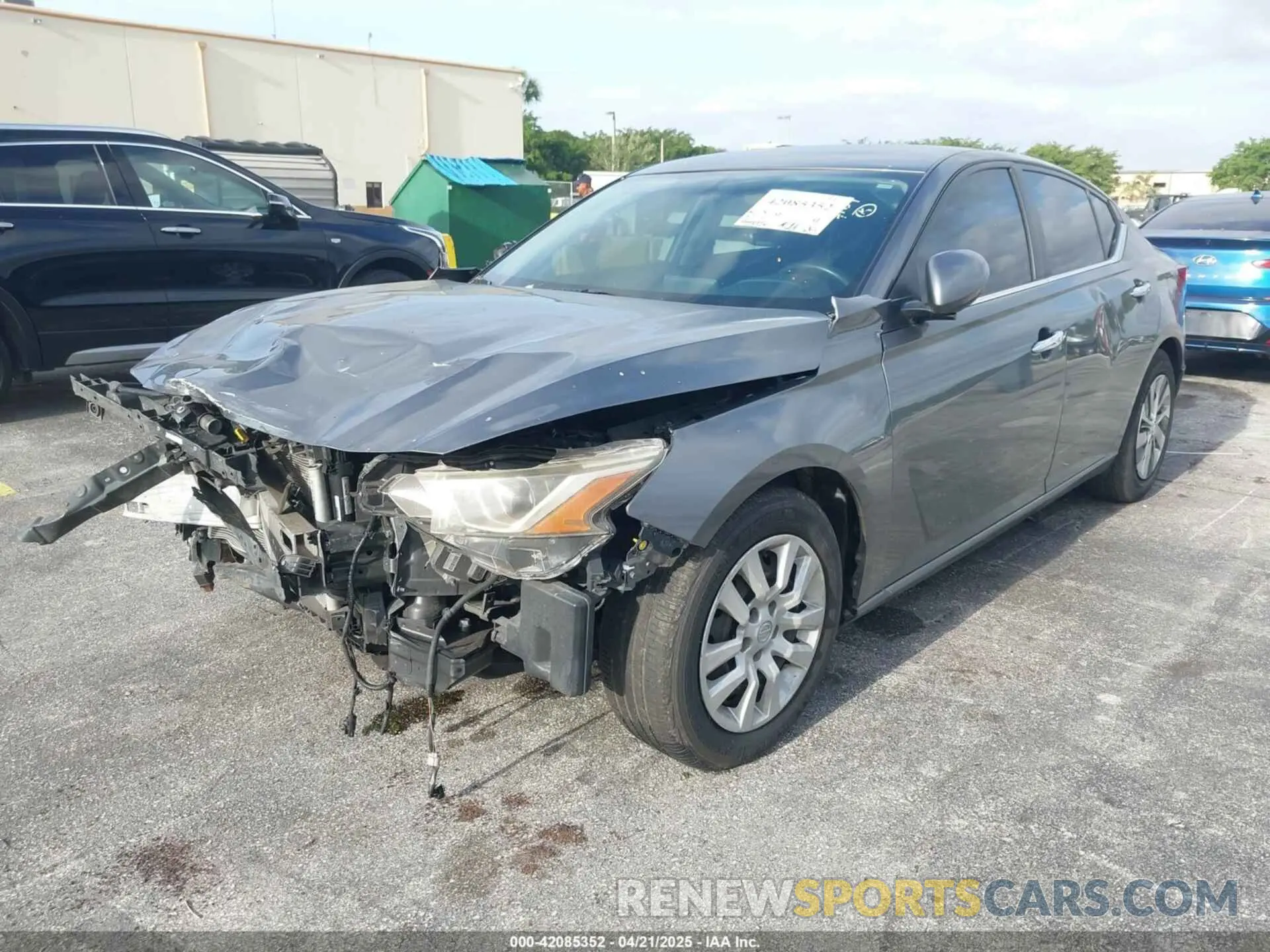 6 Photograph of a damaged car 1N4BL4BV4LC247109 NISSAN ALTIMA 2020