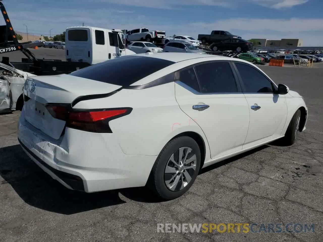 3 Photograph of a damaged car 1N4BL4BV4LN317616 NISSAN ALTIMA 2020