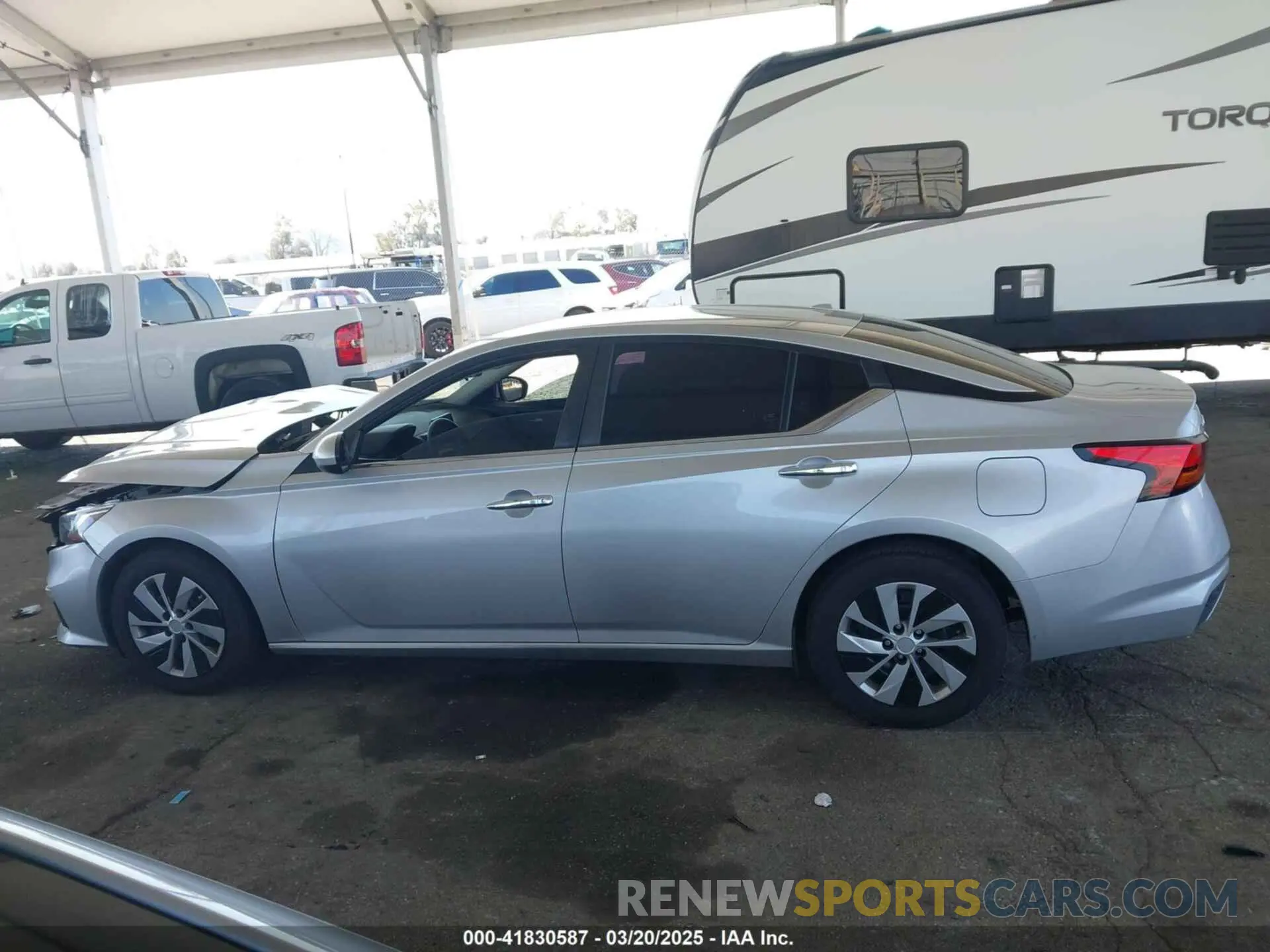13 Photograph of a damaged car 1N4BL4BV5LC147469 NISSAN ALTIMA 2020
