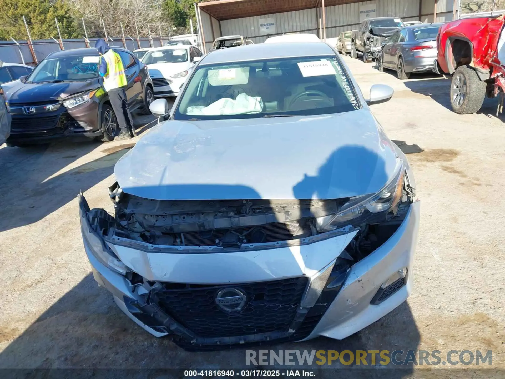 12 Photograph of a damaged car 1N4BL4BV5LC202308 NISSAN ALTIMA 2020