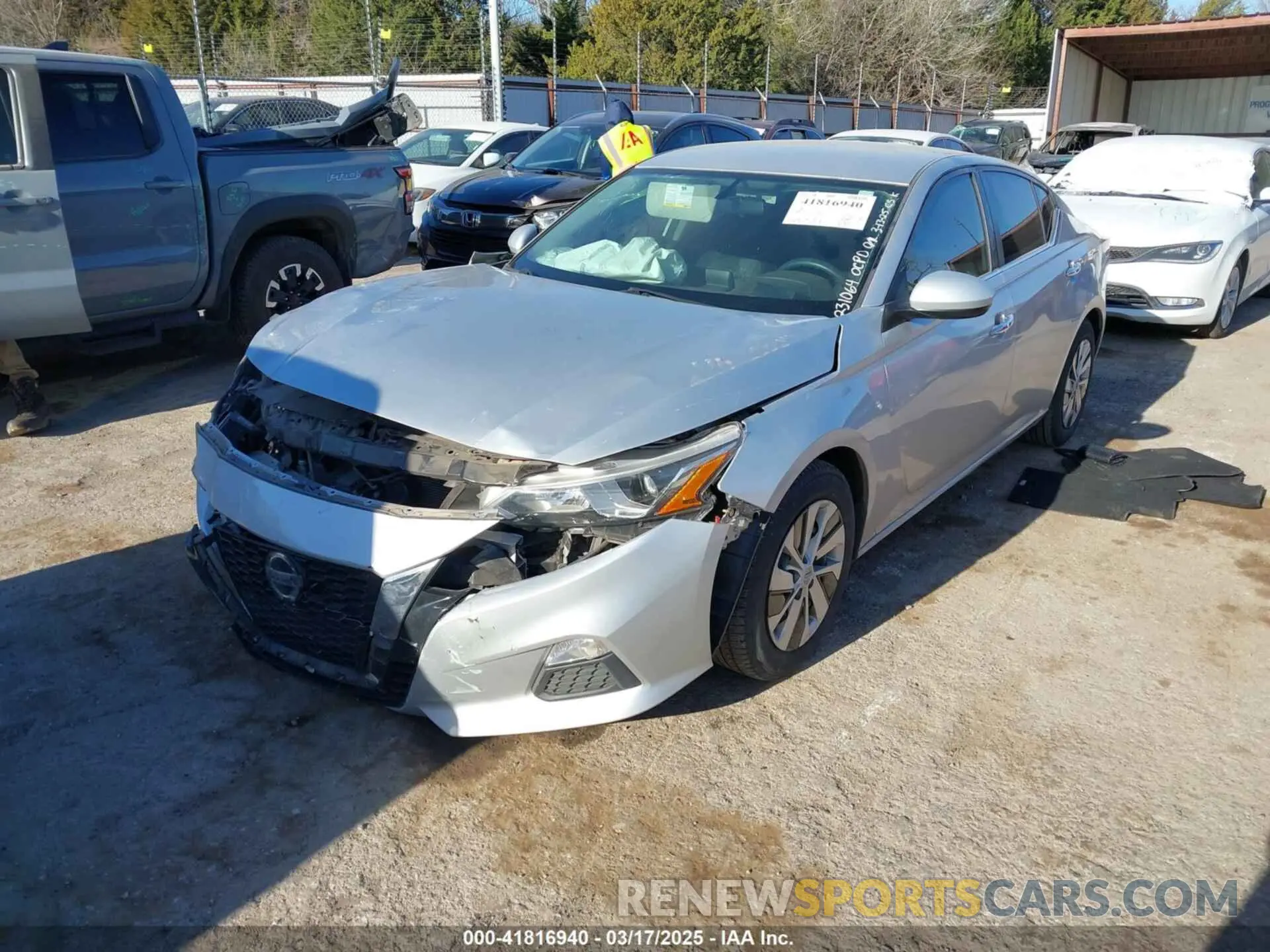 2 Photograph of a damaged car 1N4BL4BV5LC202308 NISSAN ALTIMA 2020