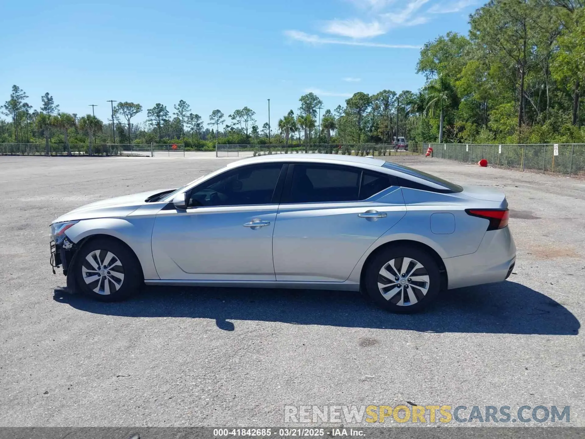 14 Фотография поврежденного автомобиля 1N4BL4BV5LC208786 NISSAN ALTIMA 2020