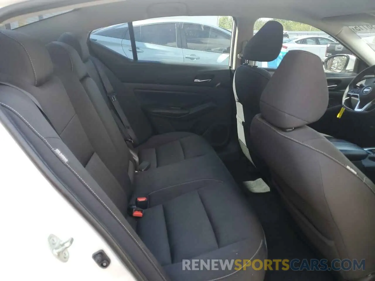 10 Фотография поврежденного автомобиля 1N4BL4BV5LC243070 NISSAN ALTIMA 2020