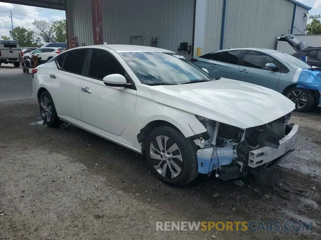 4 Фотография поврежденного автомобиля 1N4BL4BV5LC243070 NISSAN ALTIMA 2020