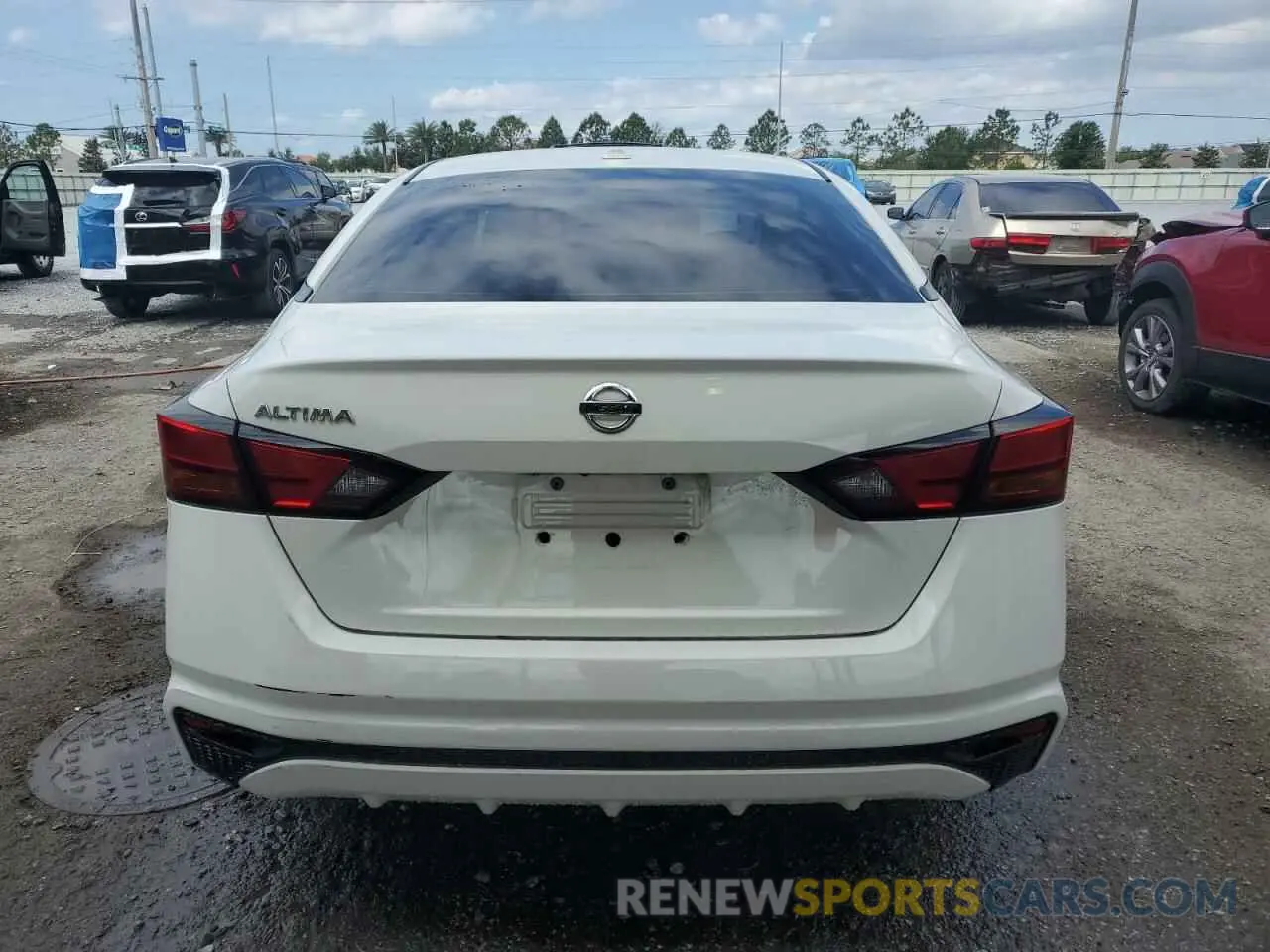 6 Фотография поврежденного автомобиля 1N4BL4BV5LC243070 NISSAN ALTIMA 2020