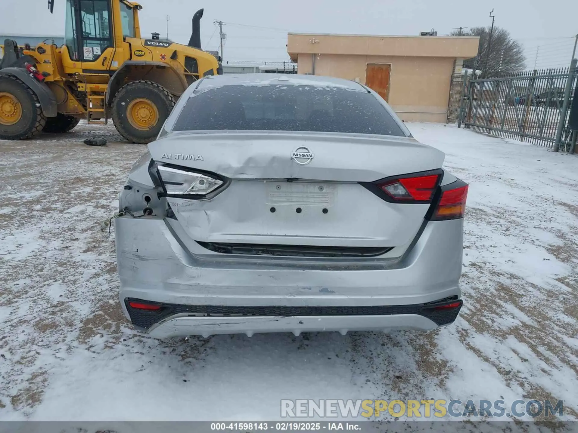 16 Photograph of a damaged car 1N4BL4BV5LC254425 NISSAN ALTIMA 2020