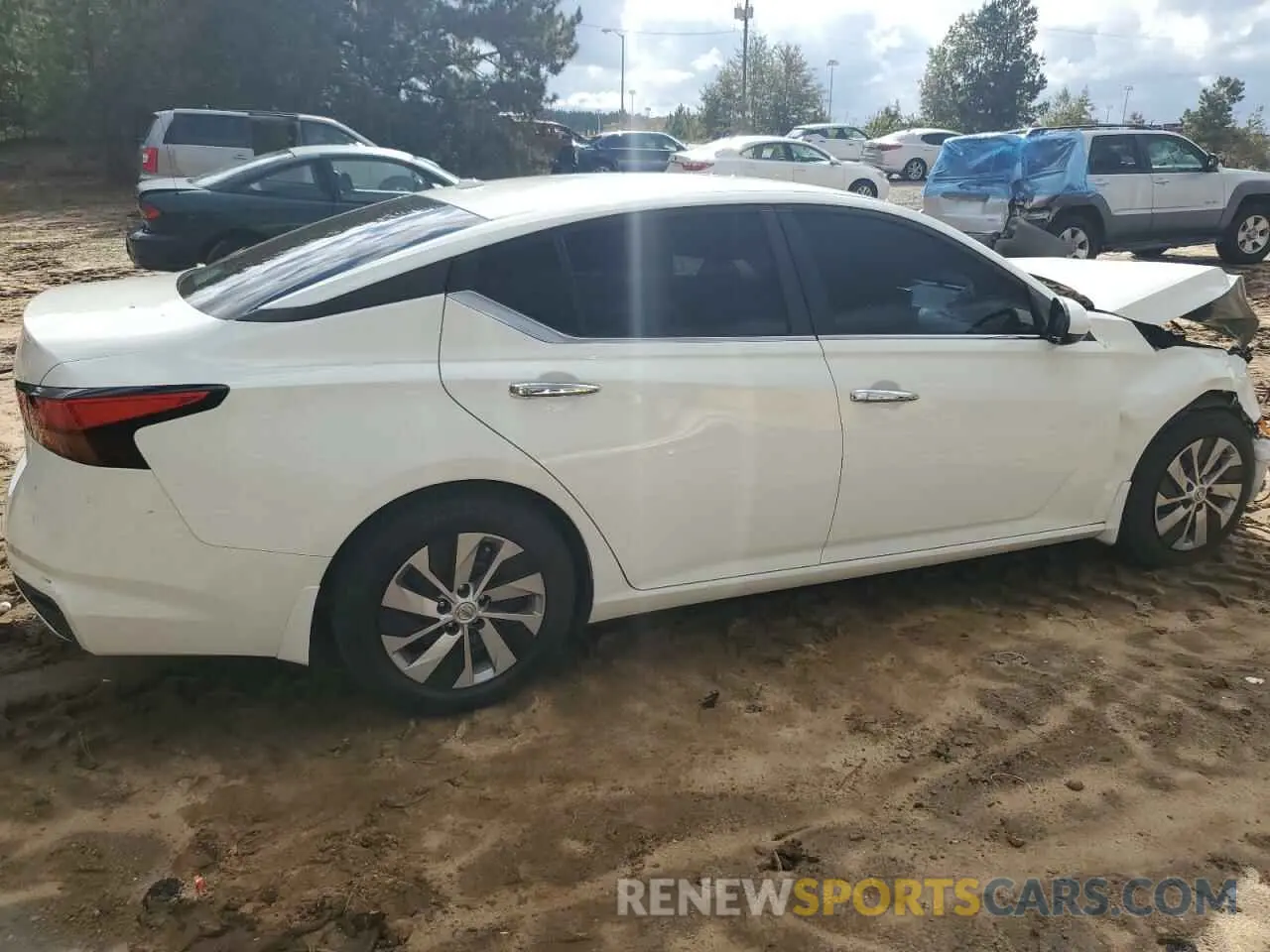 3 Photograph of a damaged car 1N4BL4BV5LC257647 NISSAN ALTIMA 2020