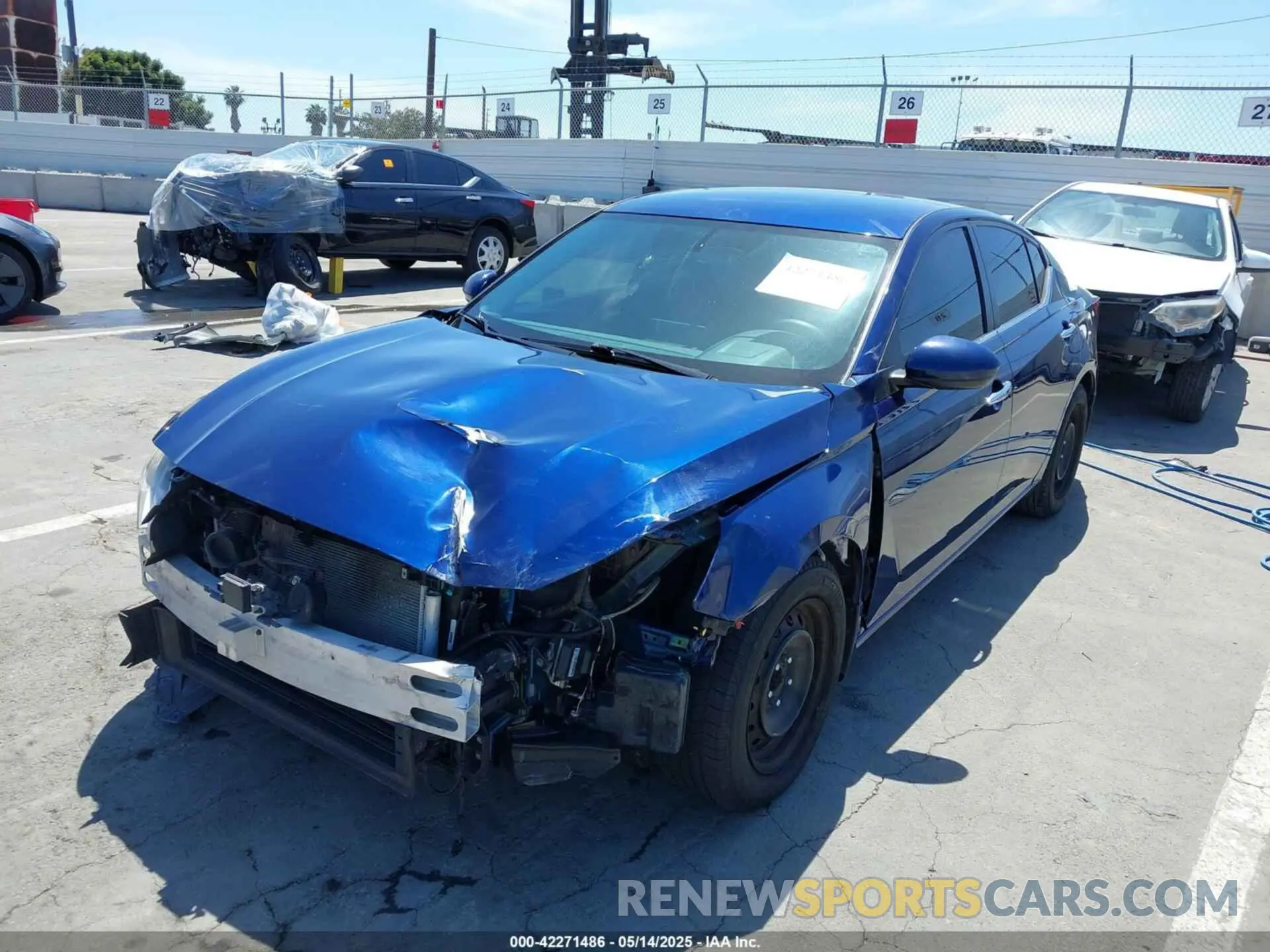 6 Photograph of a damaged car 1N4BL4BV5LN313753 NISSAN ALTIMA 2020