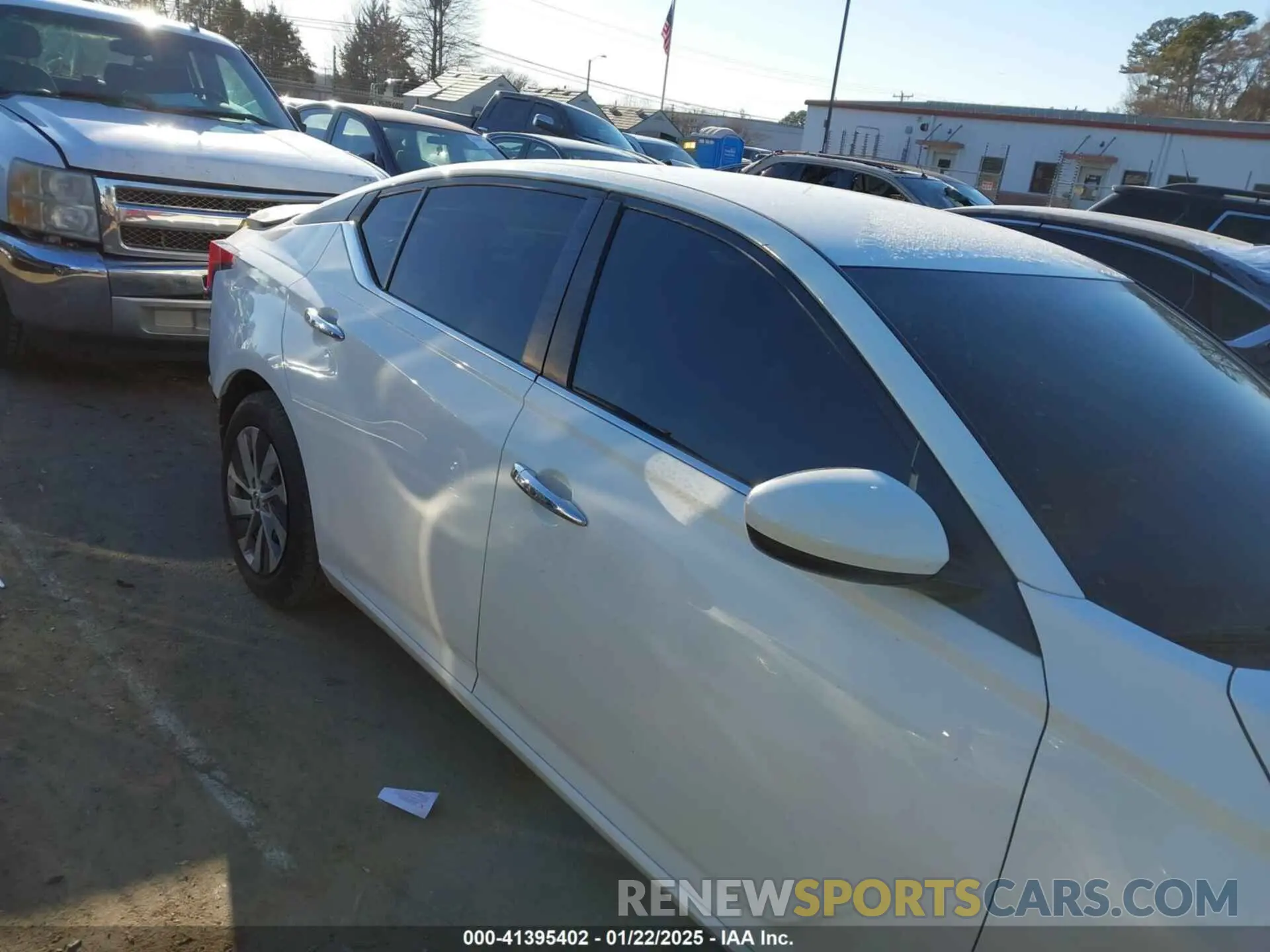 13 Фотография поврежденного автомобиля 1N4BL4BV6LC128820 NISSAN ALTIMA 2020