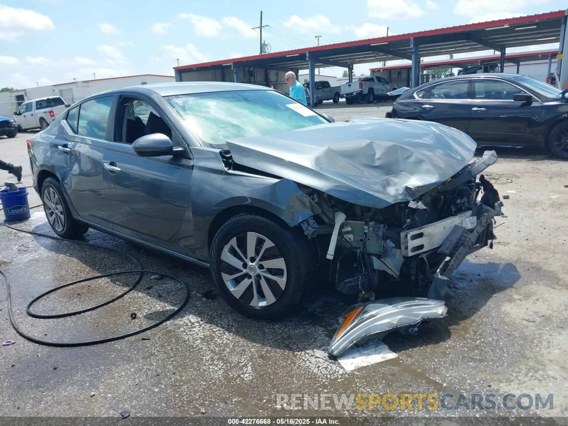 1 Photograph of a damaged car 1N4BL4BV6LC160294 NISSAN ALTIMA 2020
