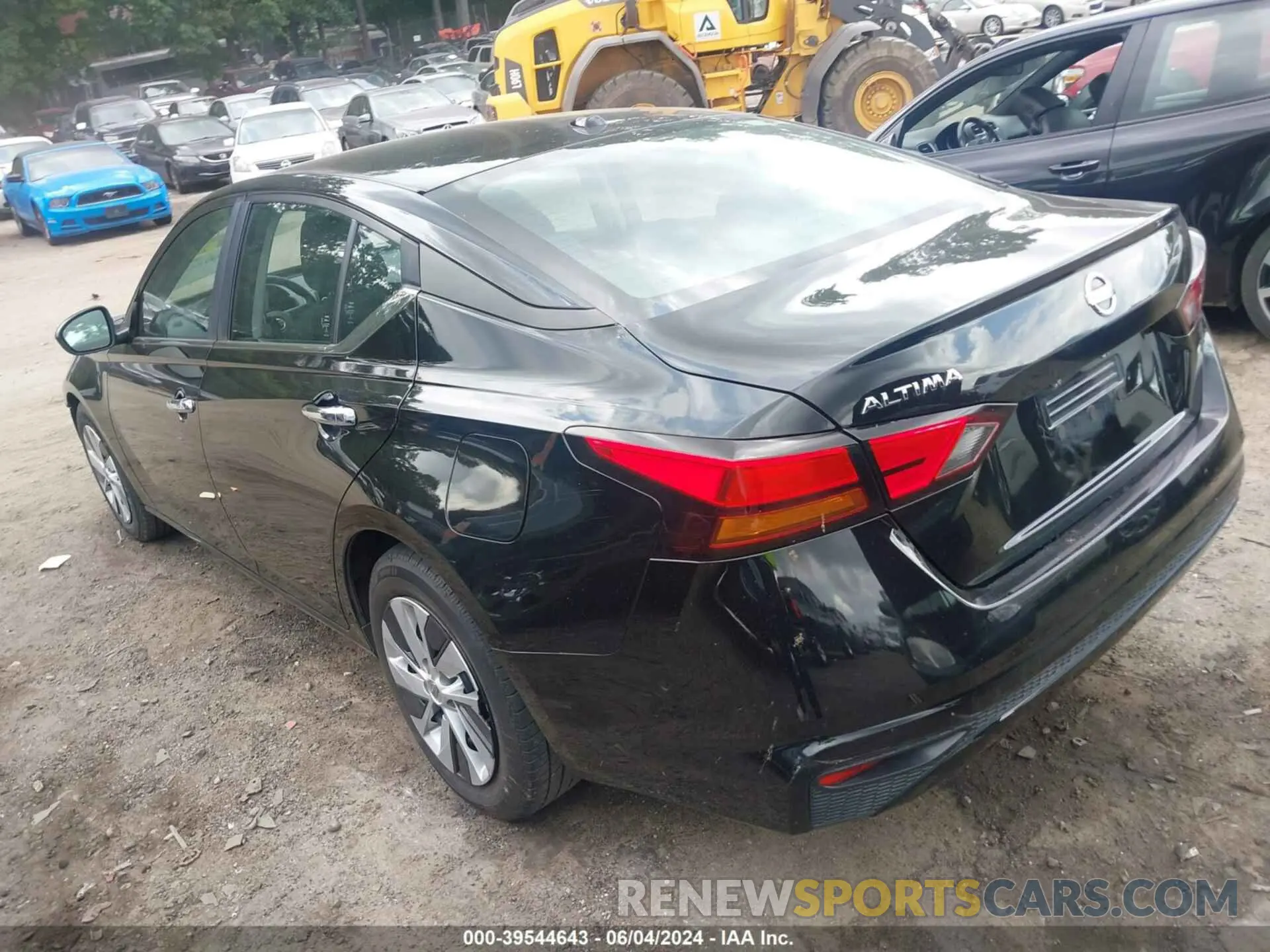 3 Photograph of a damaged car 1N4BL4BV6LC205928 NISSAN ALTIMA 2020
