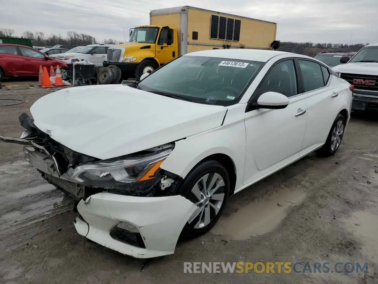 1 Photograph of a damaged car 1N4BL4BV6LC208179 NISSAN ALTIMA 2020