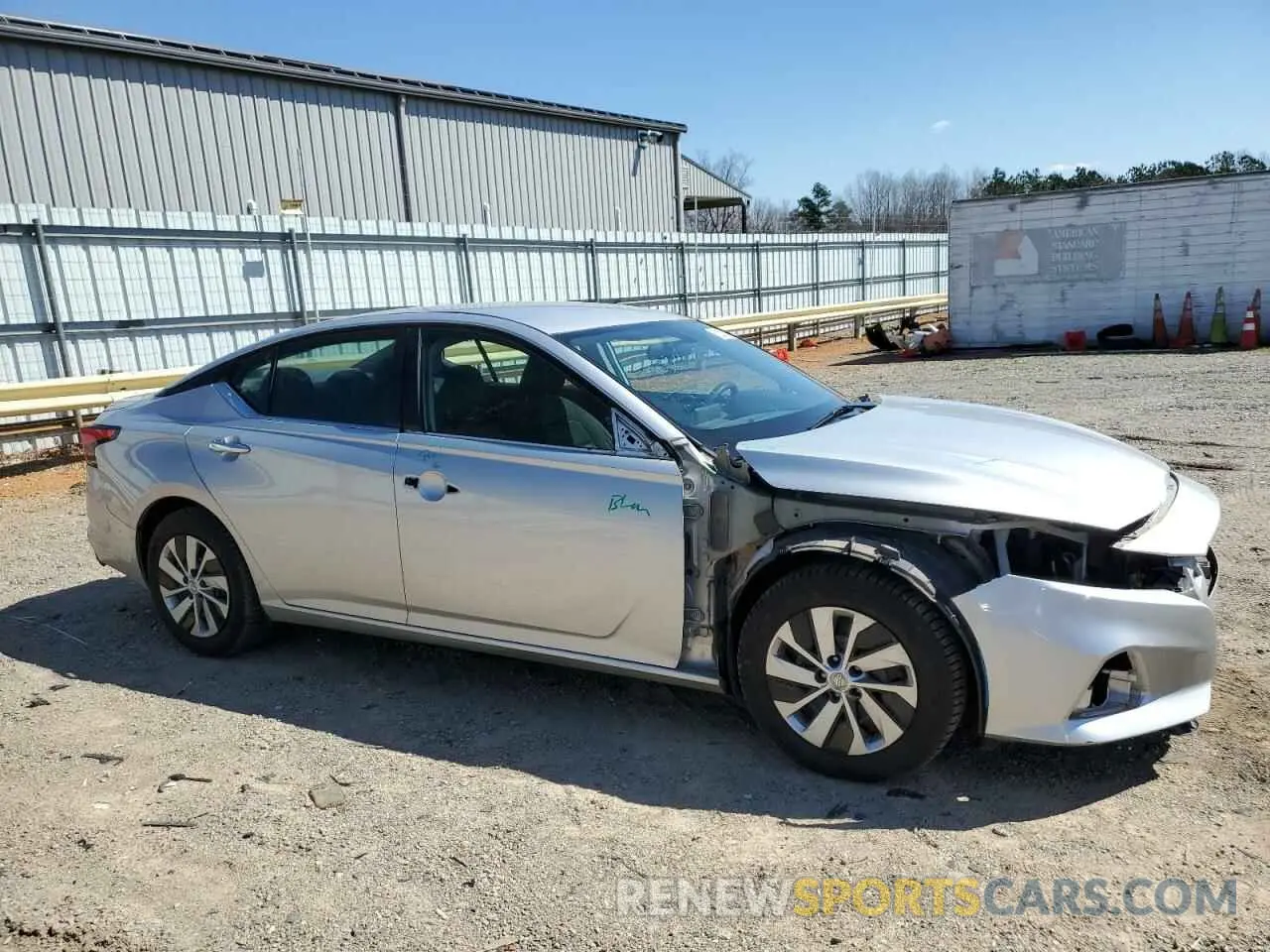 4 Фотография поврежденного автомобиля 1N4BL4BV6LC211373 NISSAN ALTIMA 2020